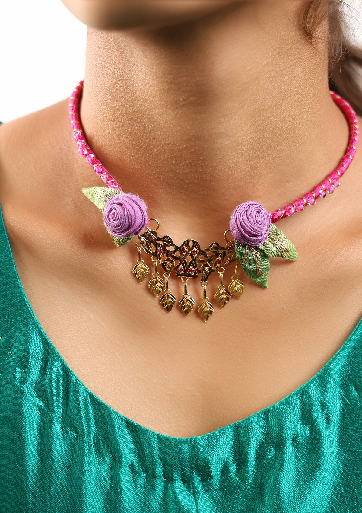 Rani Gold Tone Silver Necklace