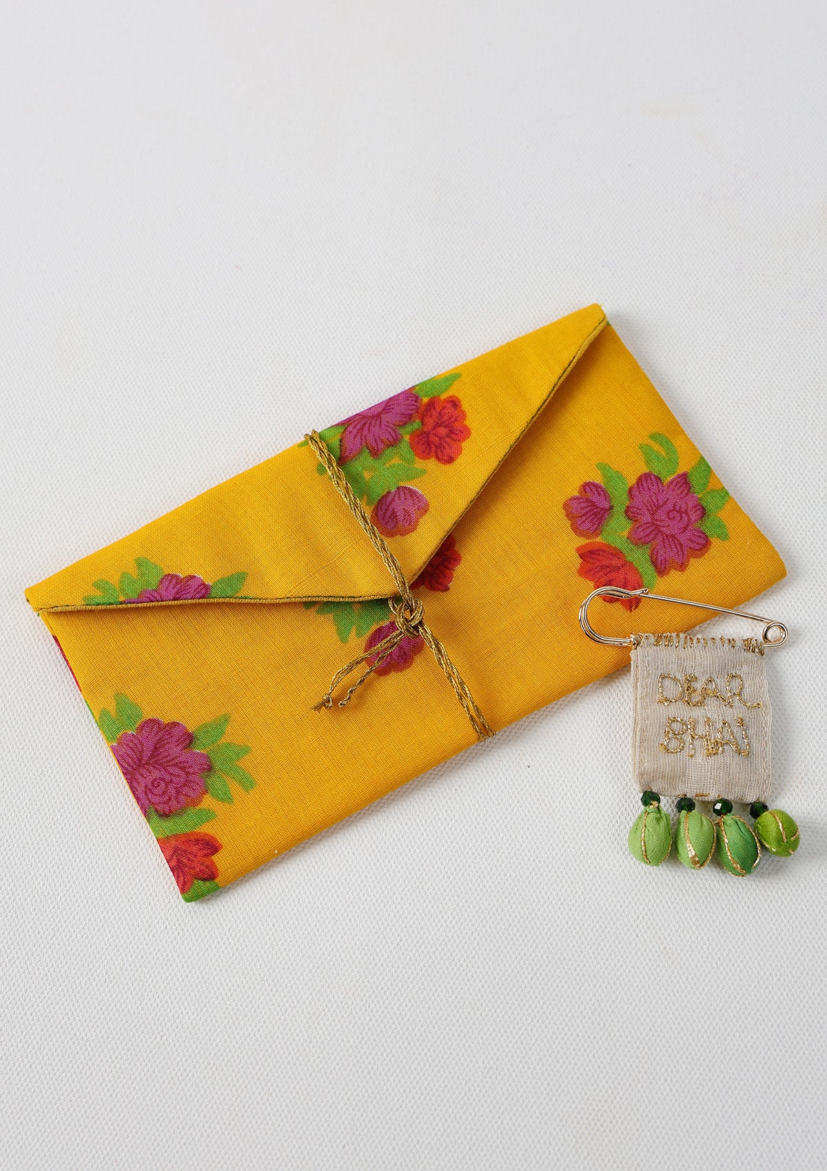 Tukur Yellow Sagan Envelope