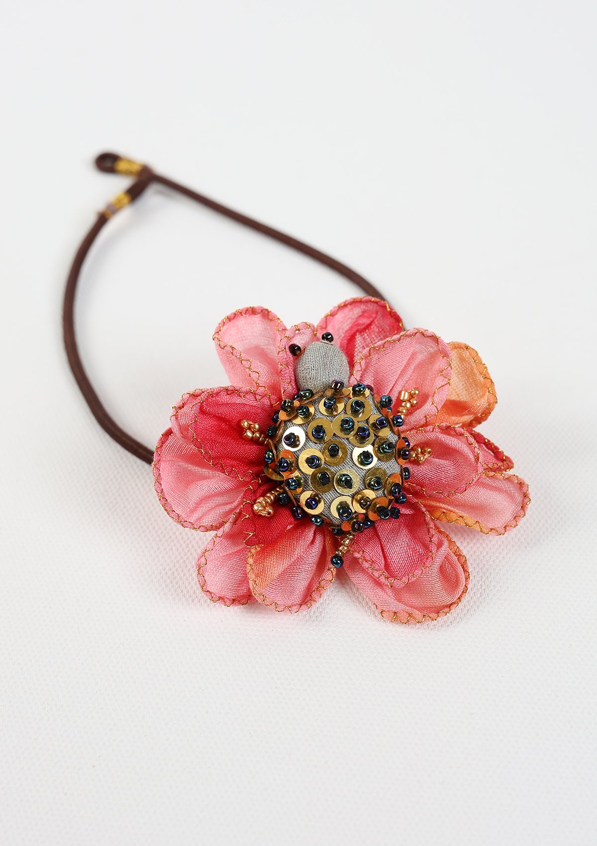 Gonu Floral Rakhi