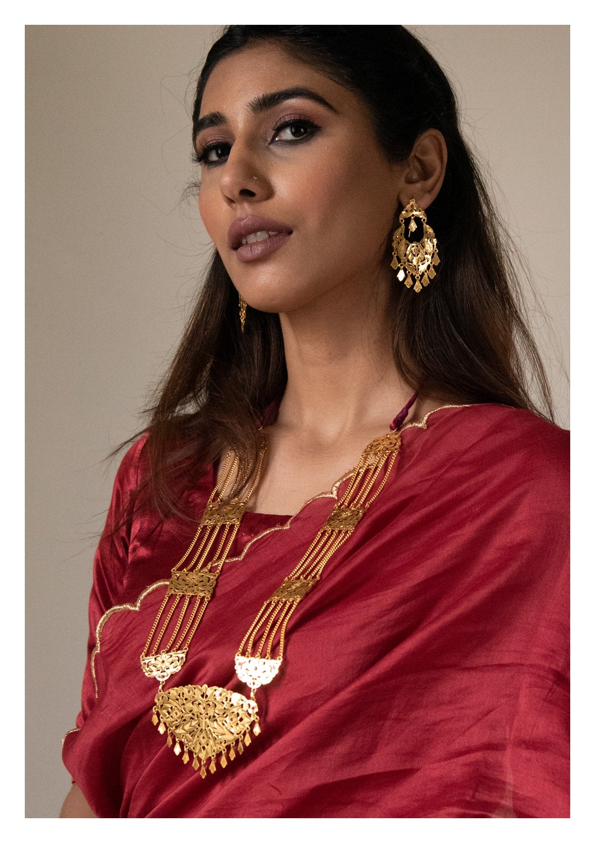 Rani Haar Gold Tone Silver Necklace