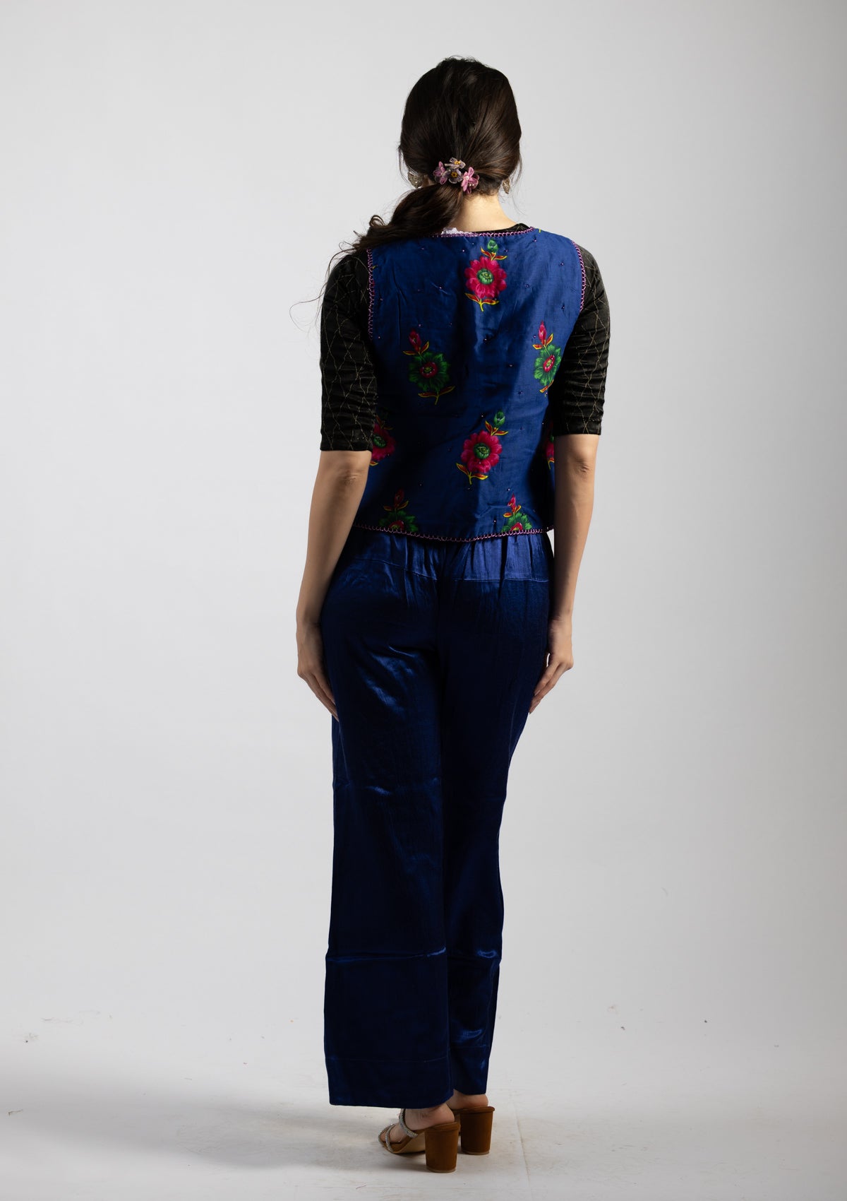 Skyline Cotton Jacket - Size Medium