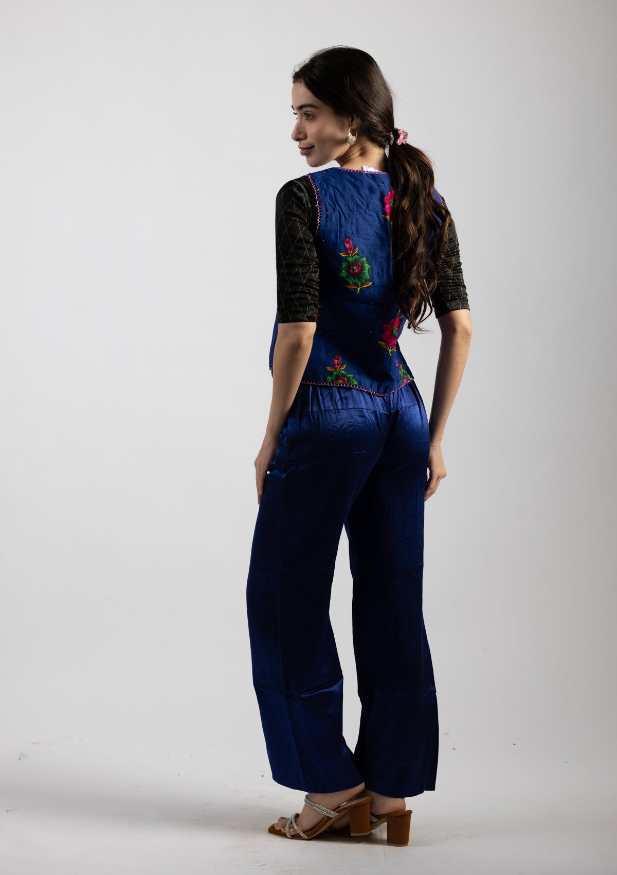 Skyline Cotton Jacket - Size Medium