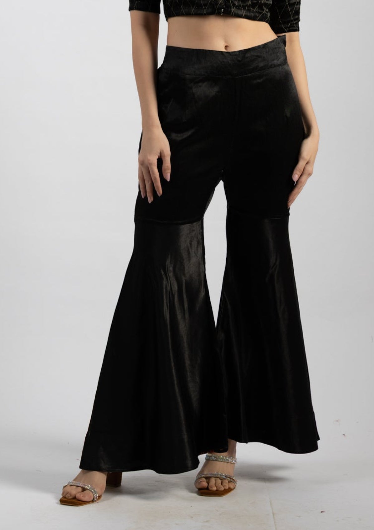 Noir Wide-Leg Mashru Pant - Size Extra Small