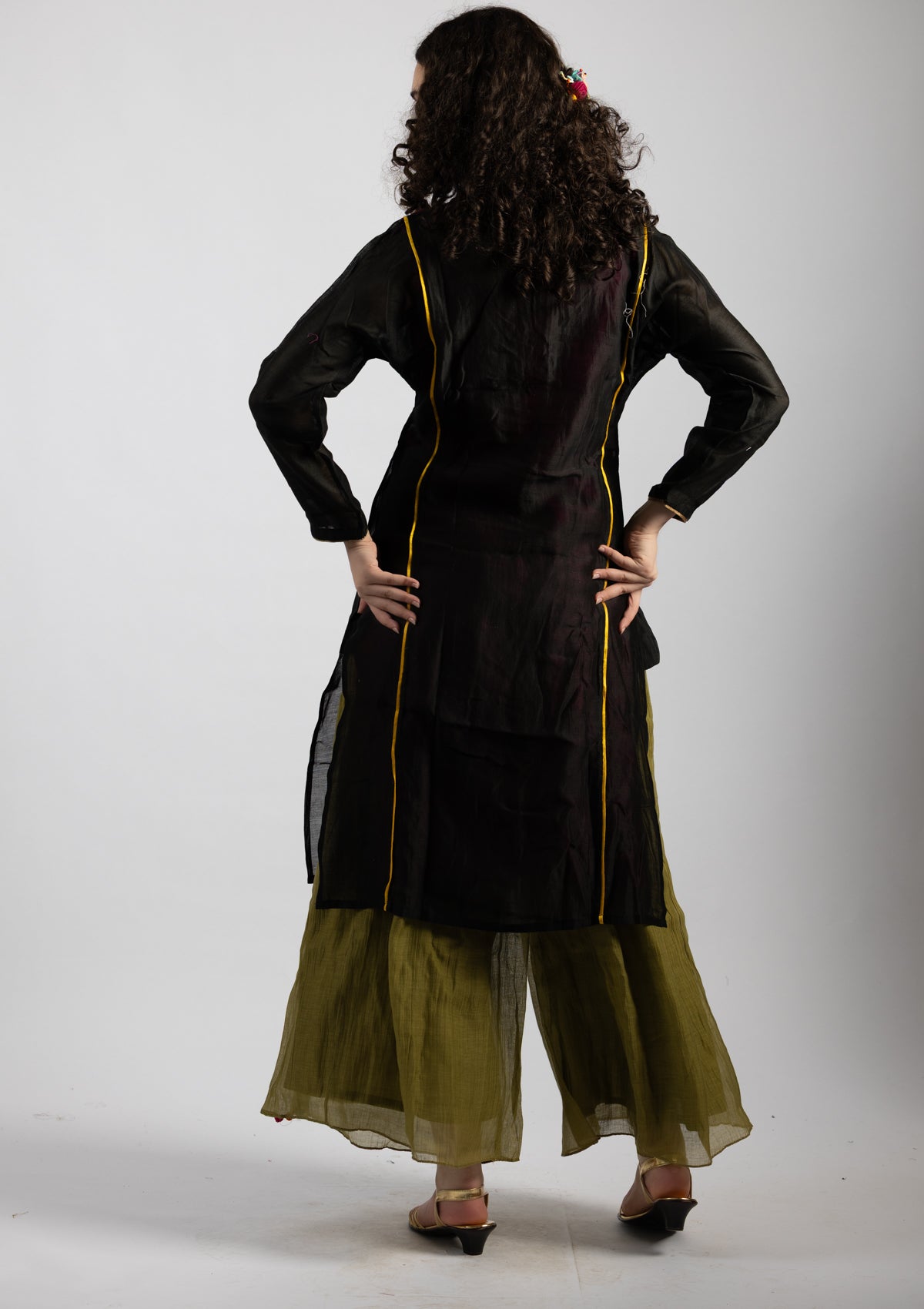 Sleek Ebony Tissue Kurta - Size Small