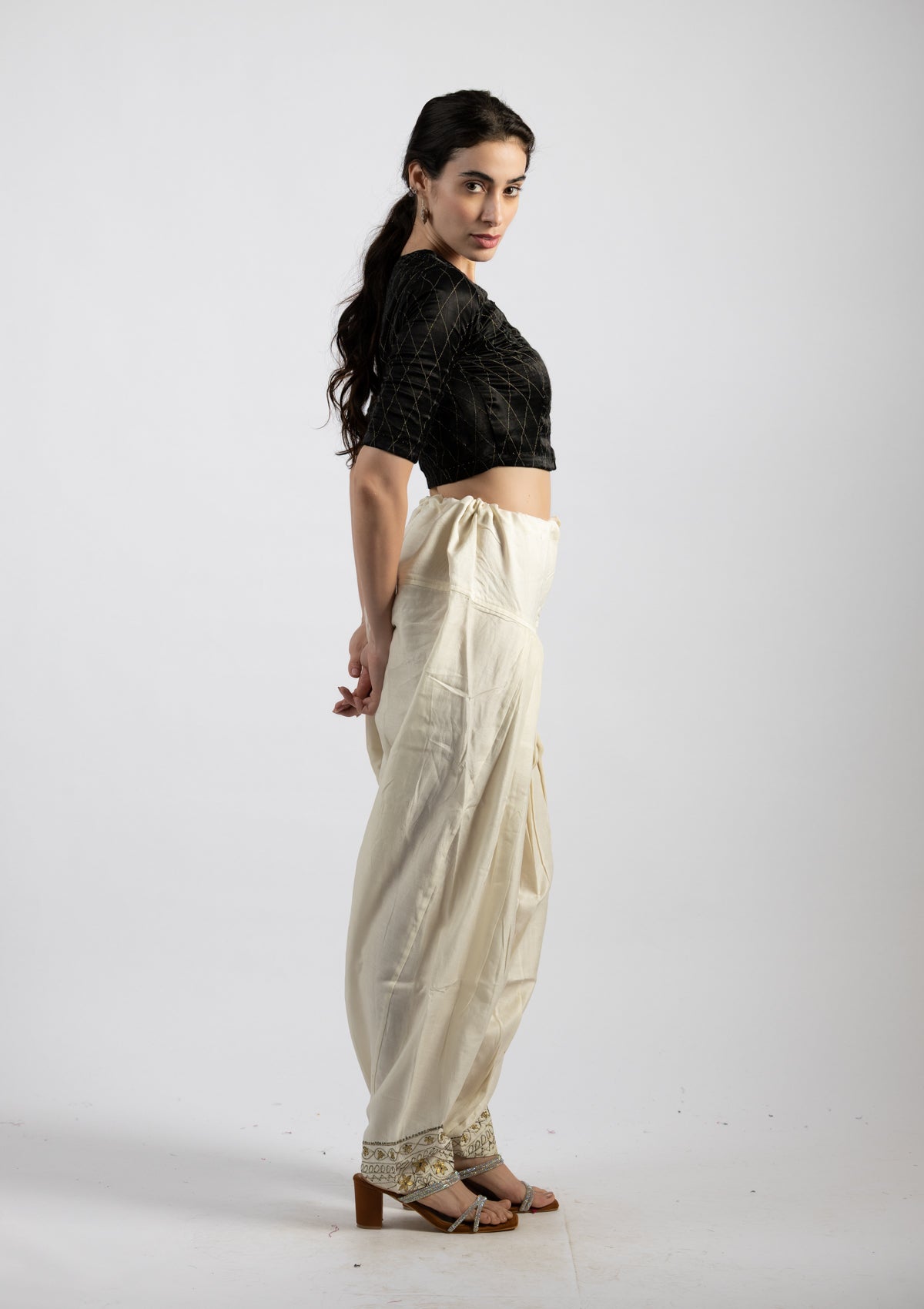 Snowline Chanderi Bottoms - Size Extra Large