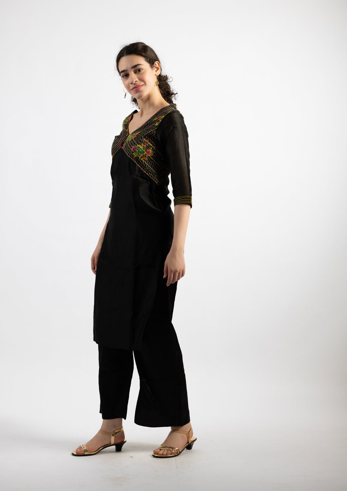 Rumi Black Kurta Pants - Size Small