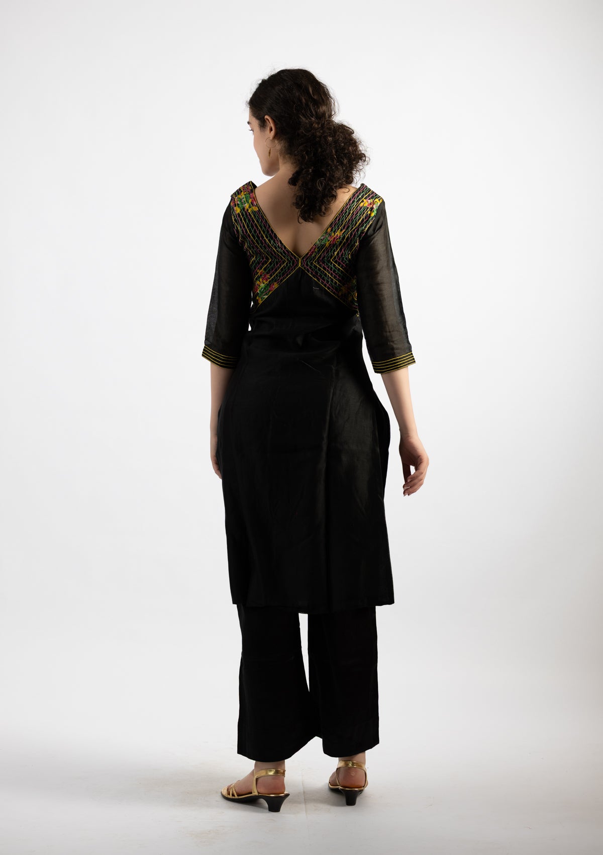 Rumi Black Kurta Pants - Size Small