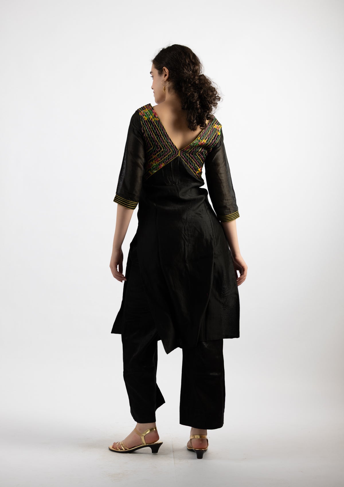 Rumi Black Kurta - Size Small
