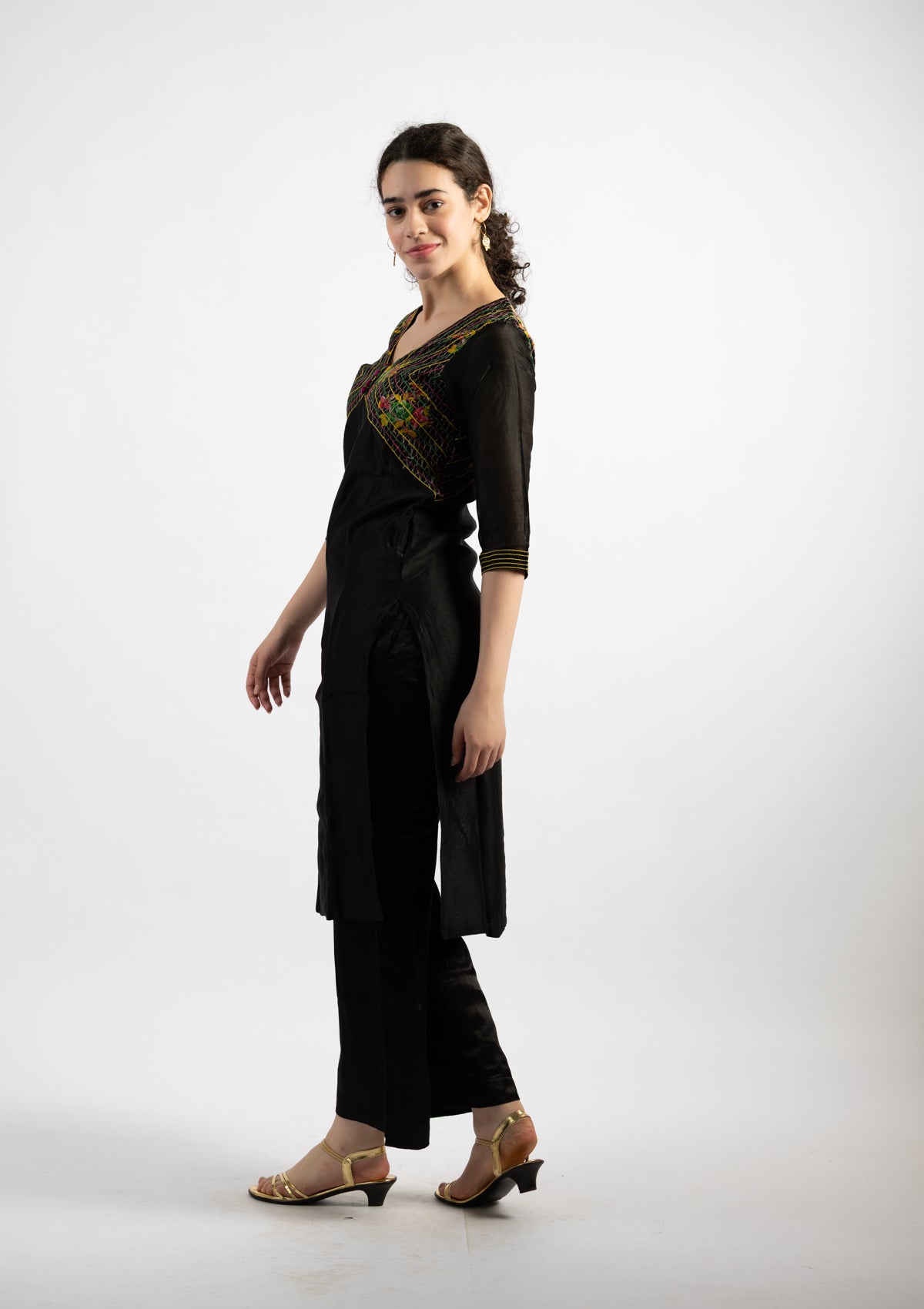 Rumi Black Kurta Pants - Size Small