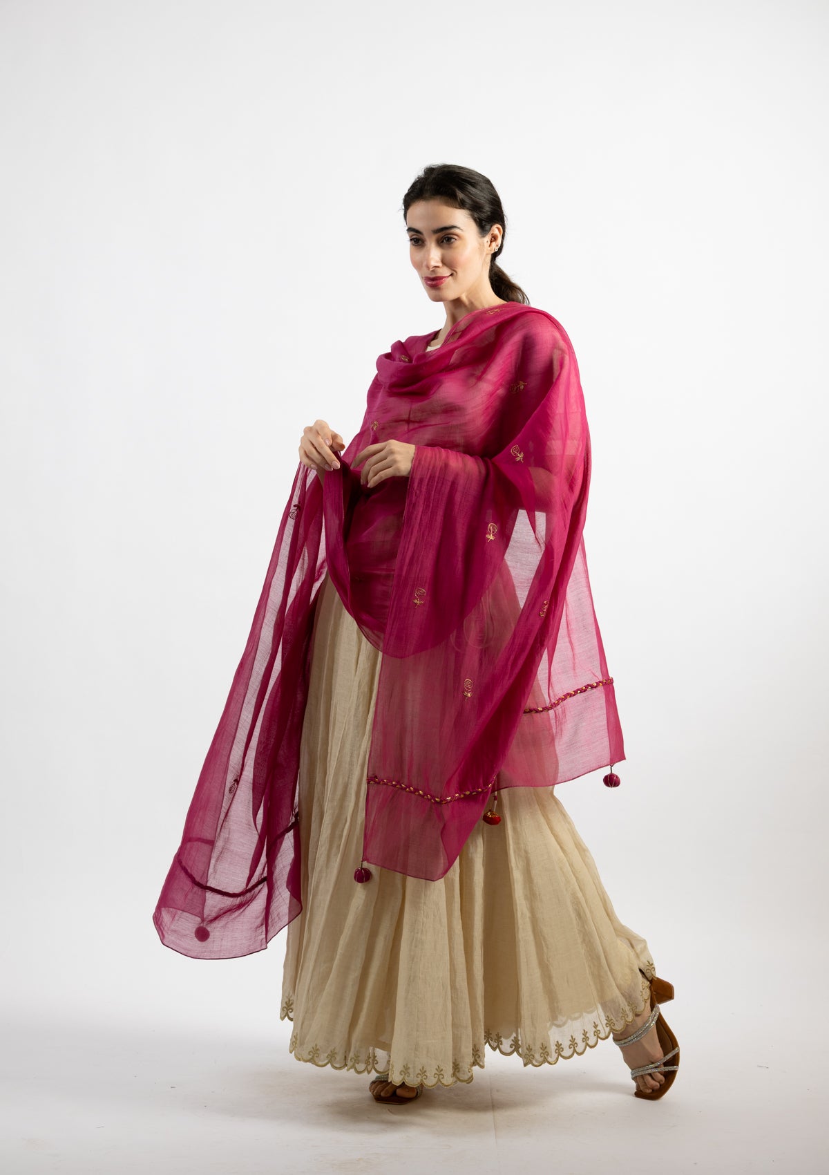 Pearl Rose Embroidered Chanderi Dupatta