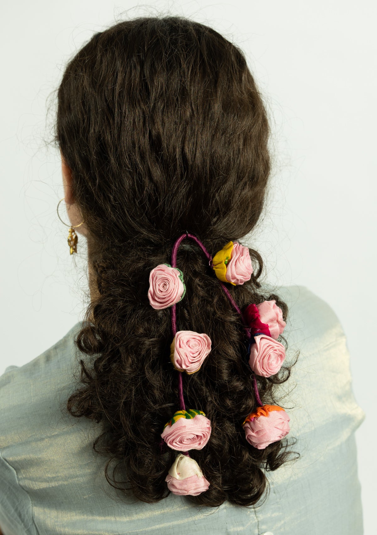 Flynna Floral Parandi