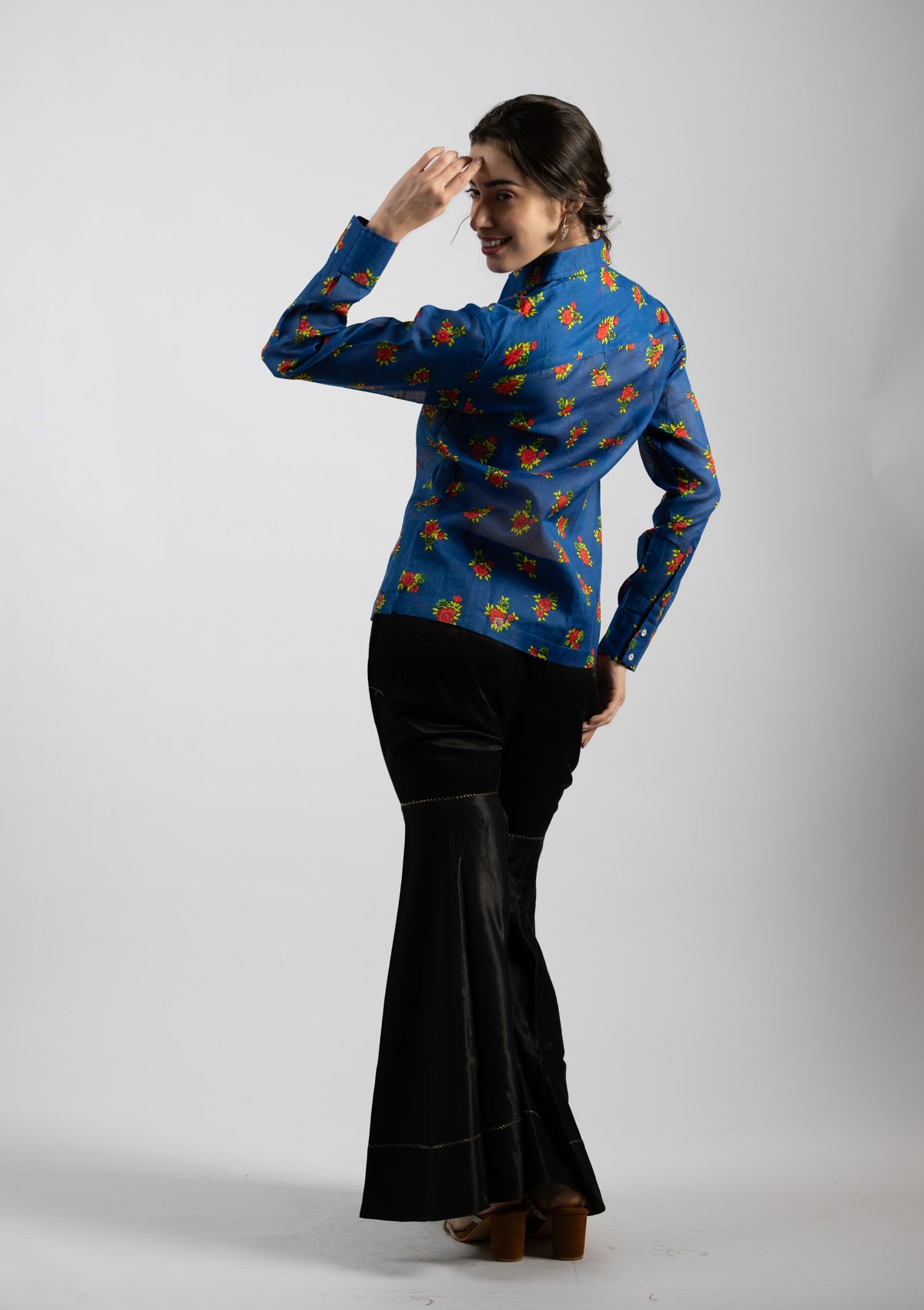 Prana Blue Printed Cotton Shirt - Size Large