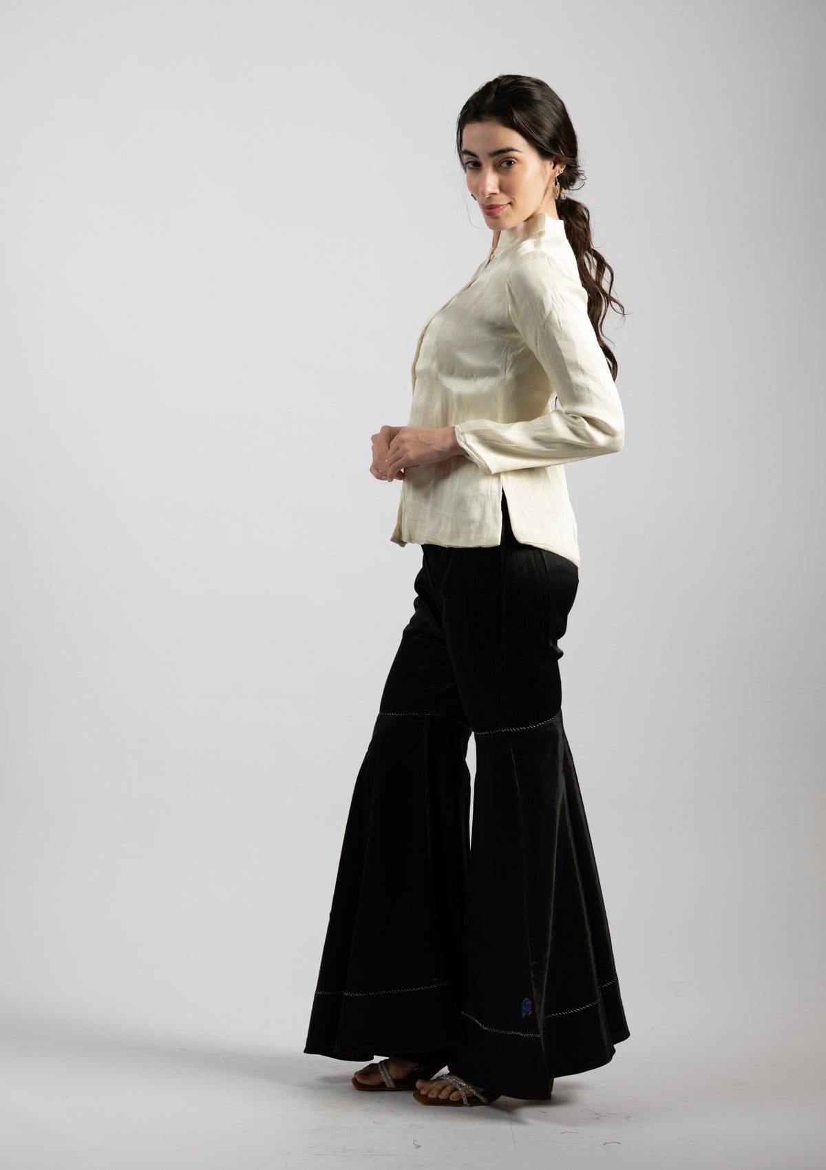 Welo White Mashru Jacket - Size Small