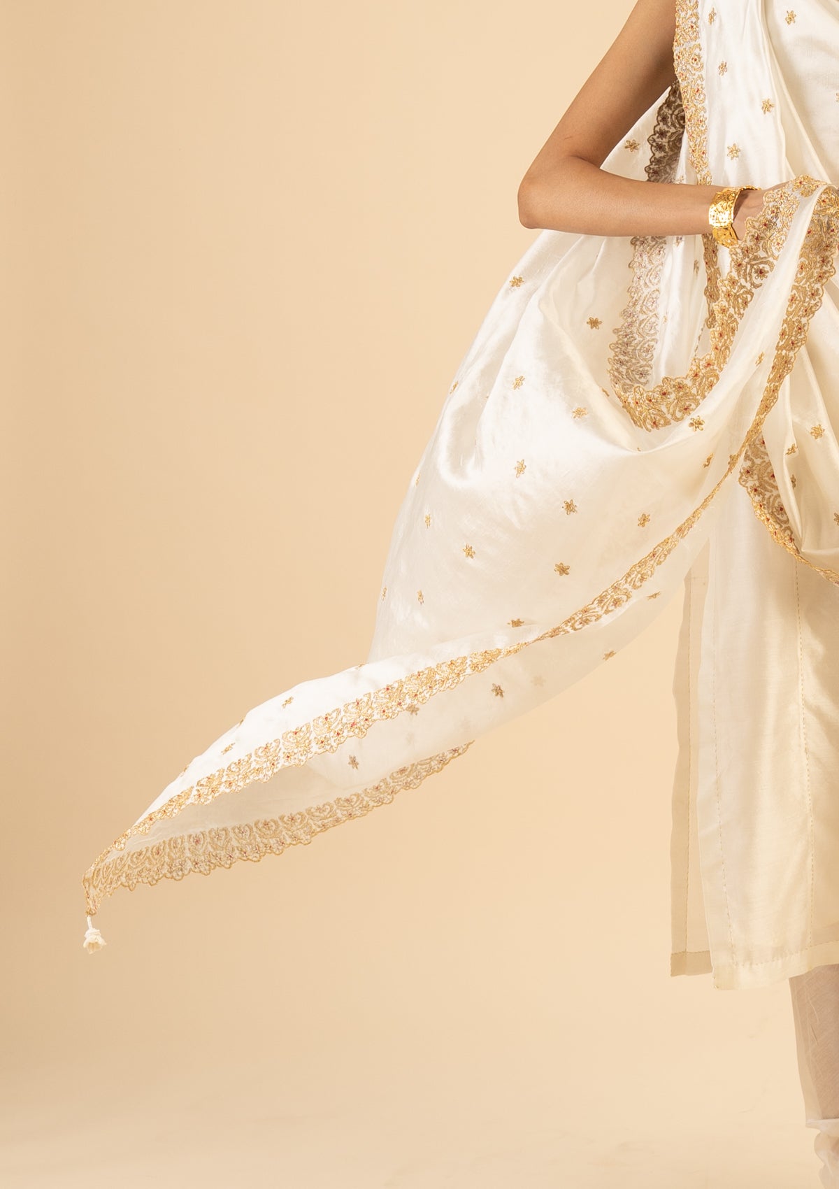 Shakuntala Cream Silk Dupatta