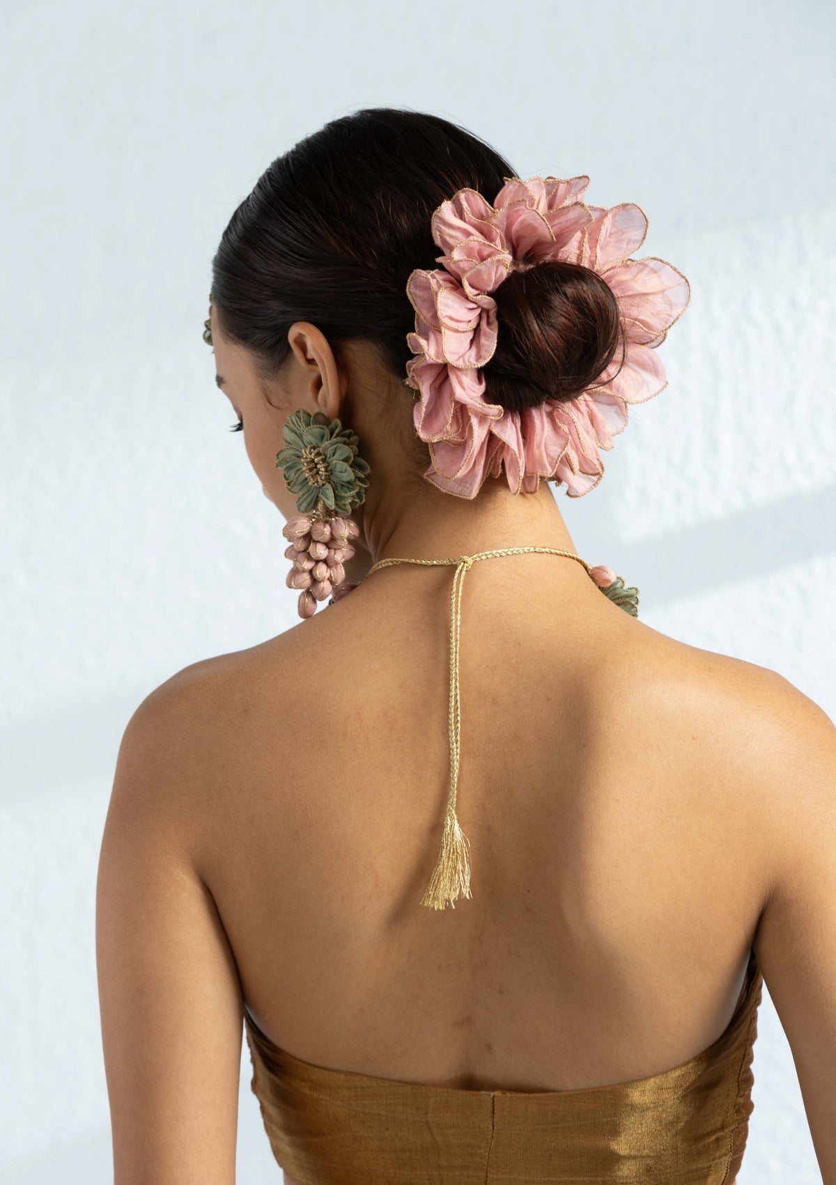 Lily Floral Scrunchie Rubber Band