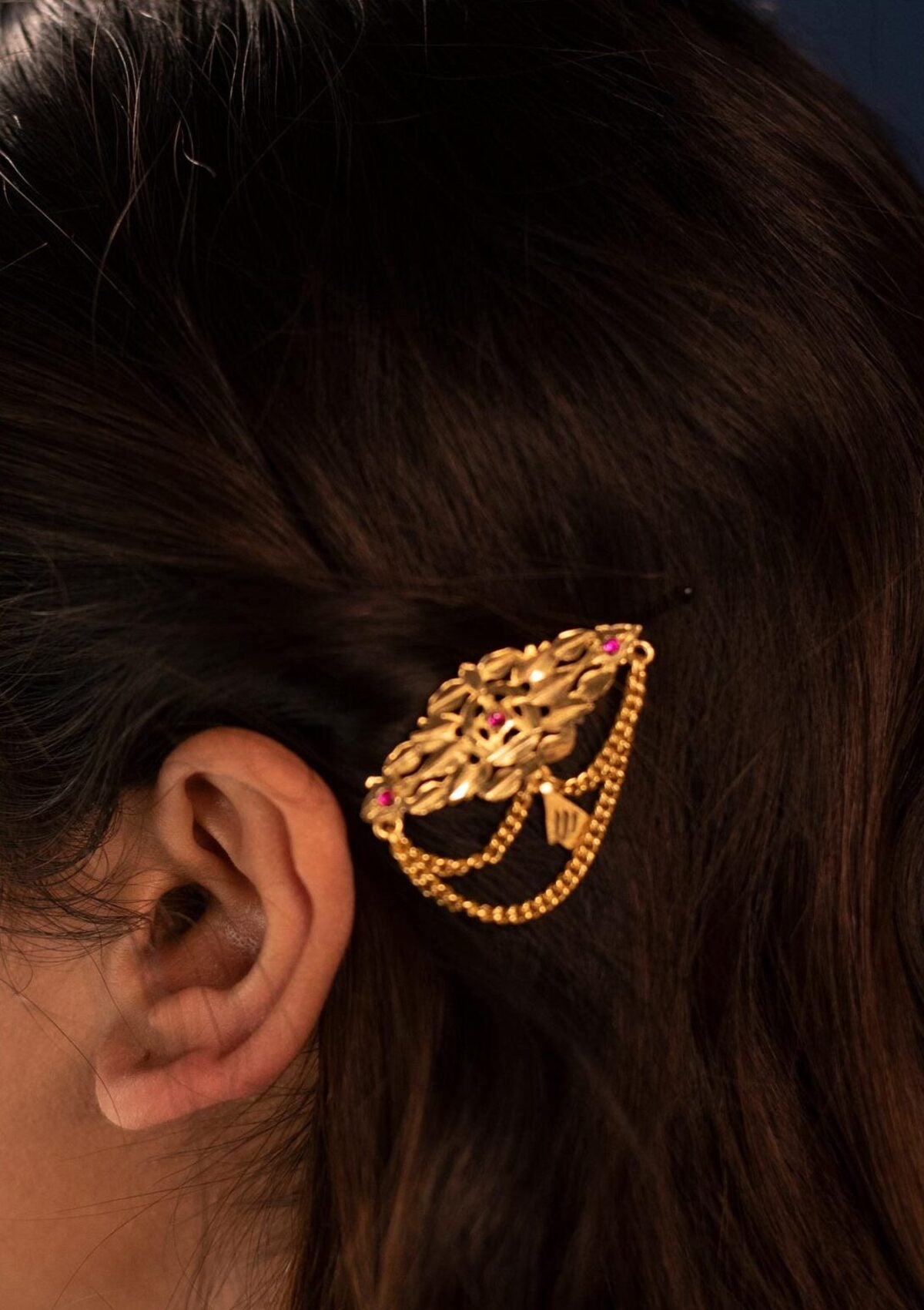 Sunhari Handmade Gold Tone Silver Pin