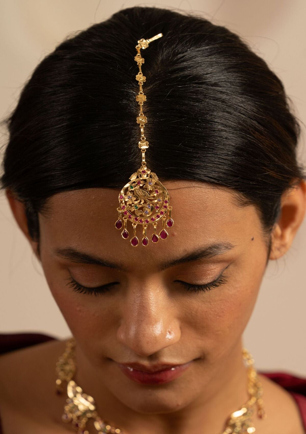 Sureeli Gold Tone Mangtikka