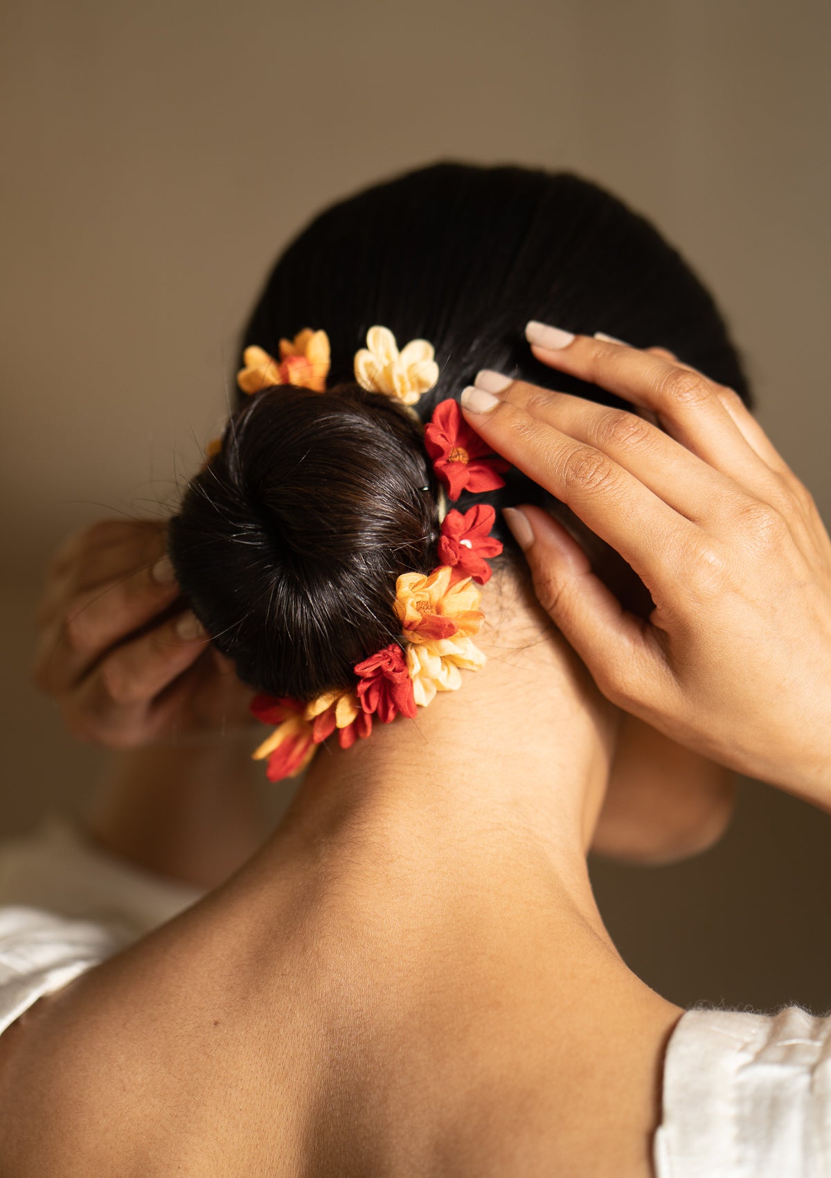 Tambura Red Flower Hair Accessory