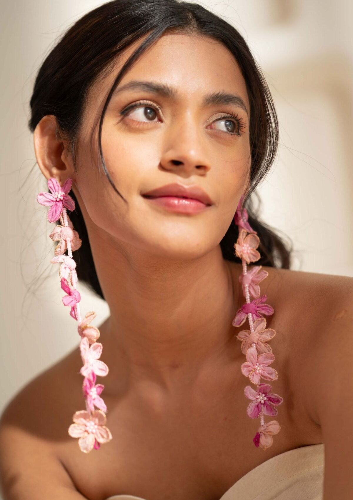 Valli Floral Earrings