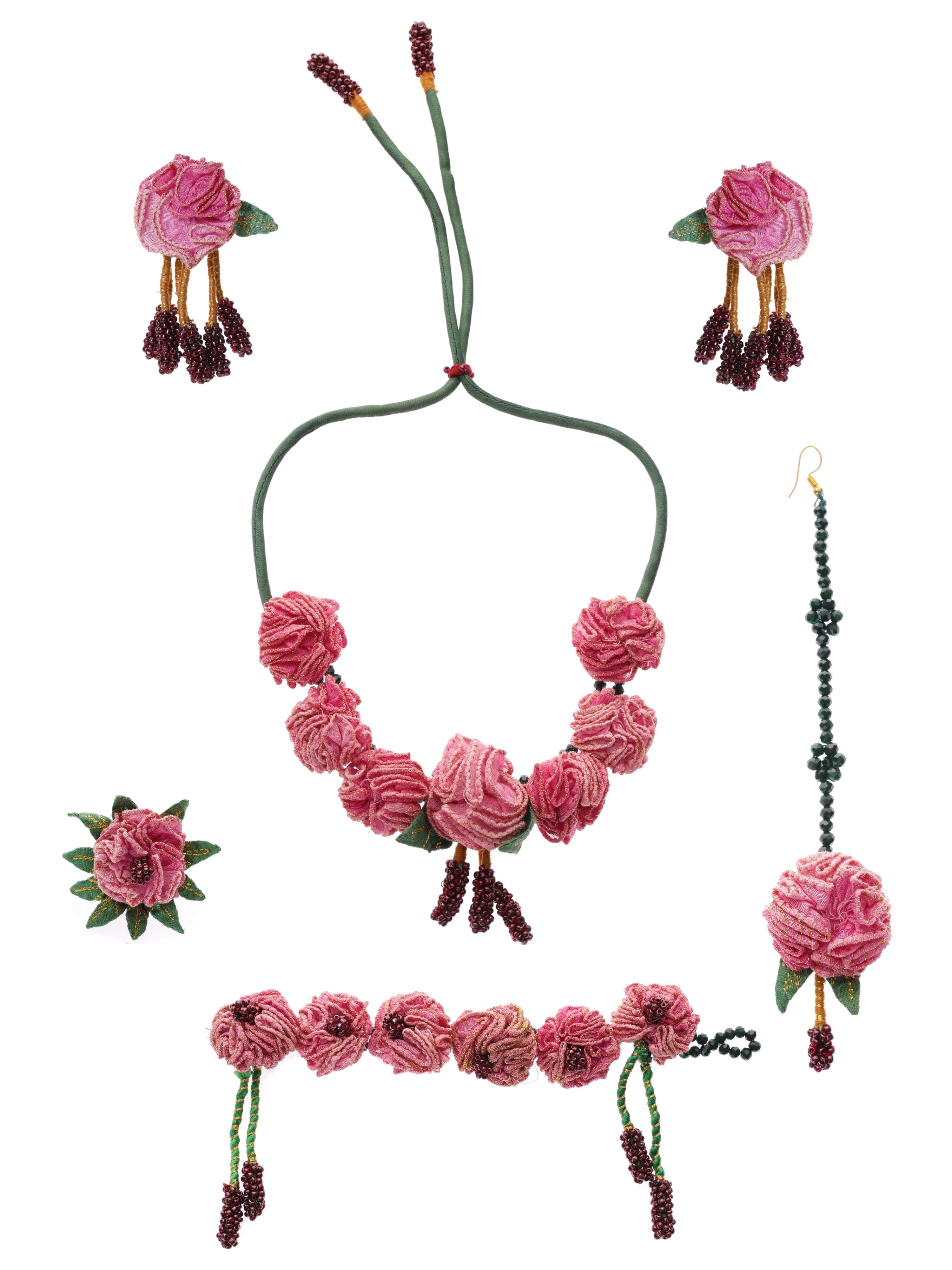 Vasumati Floral Set