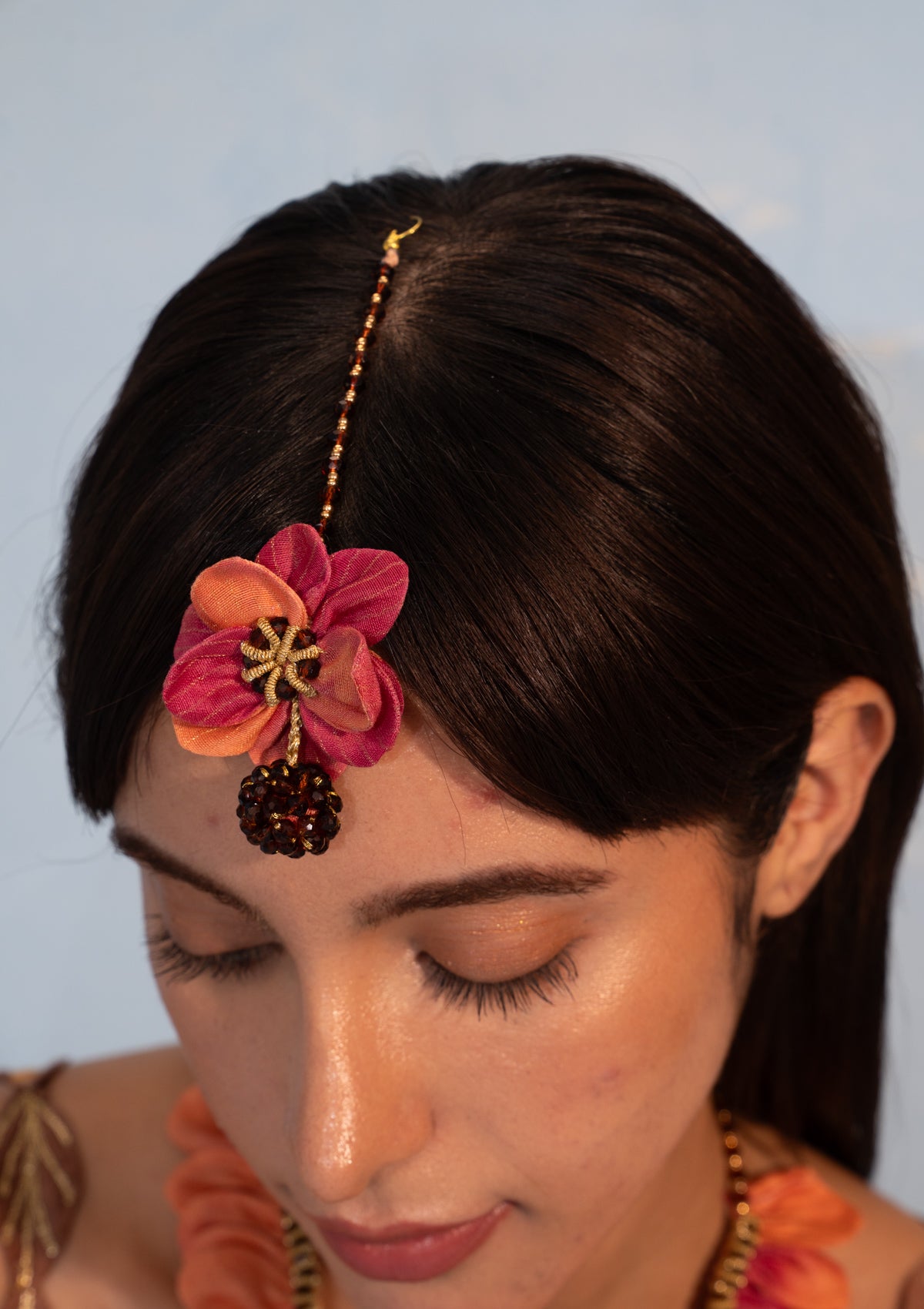 Kaeri Floral Mangtikka