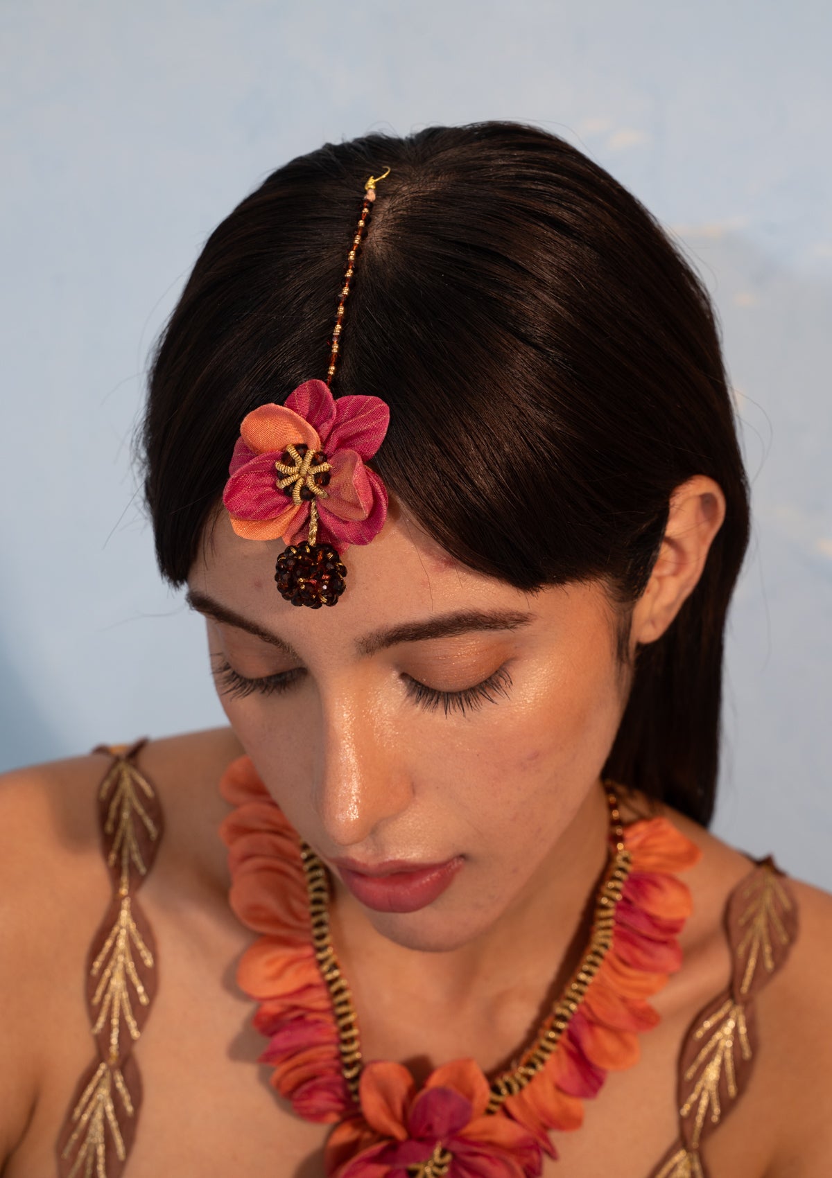 Kaeri Floral Mangtikka