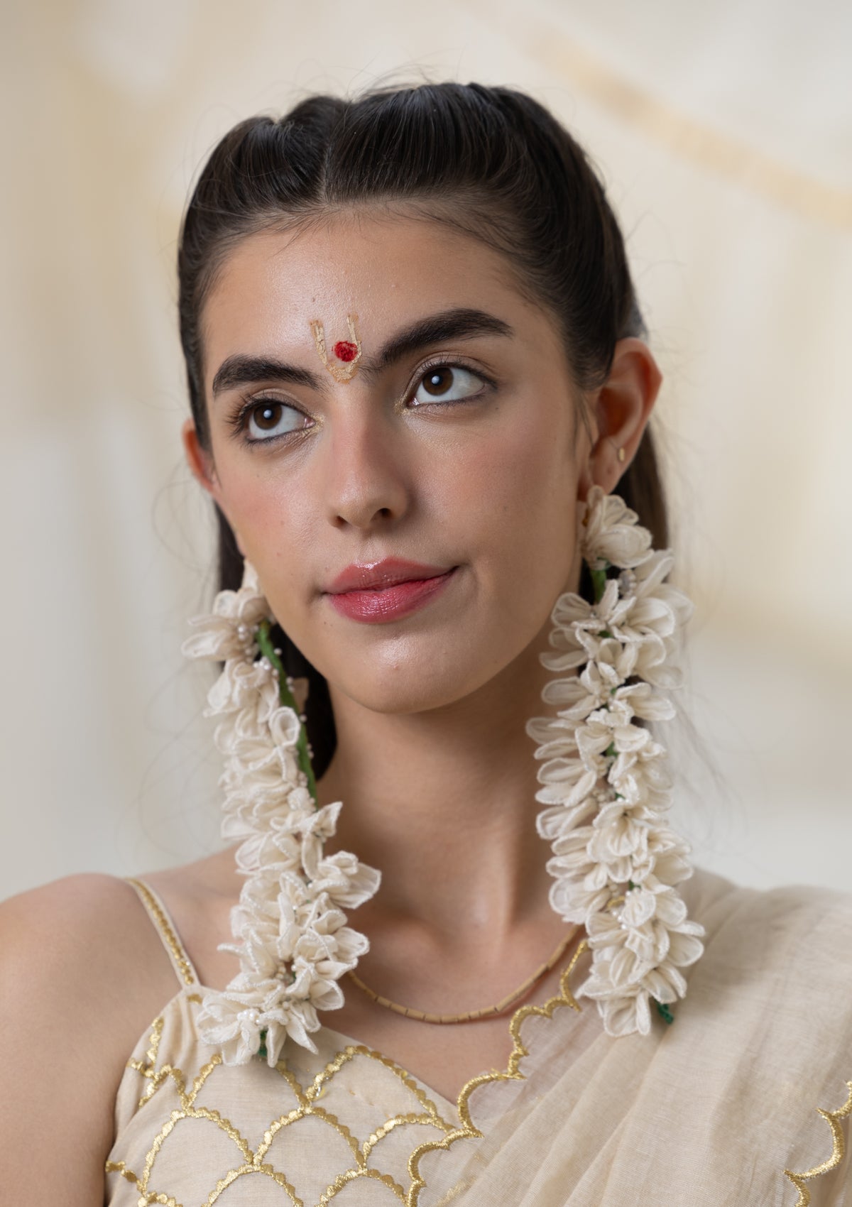 Rugmini Earrings