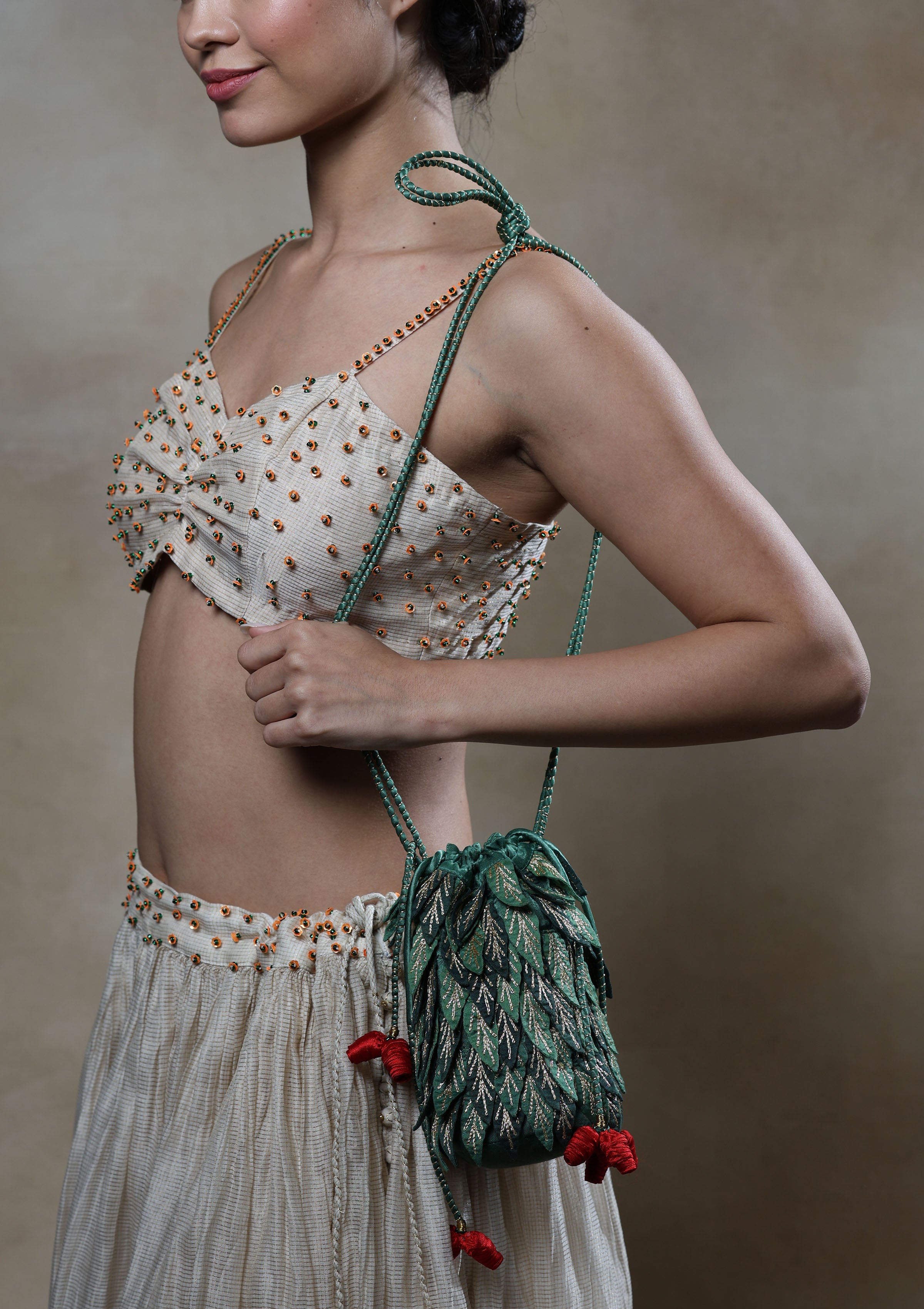 Khajoori Leafy Bag
