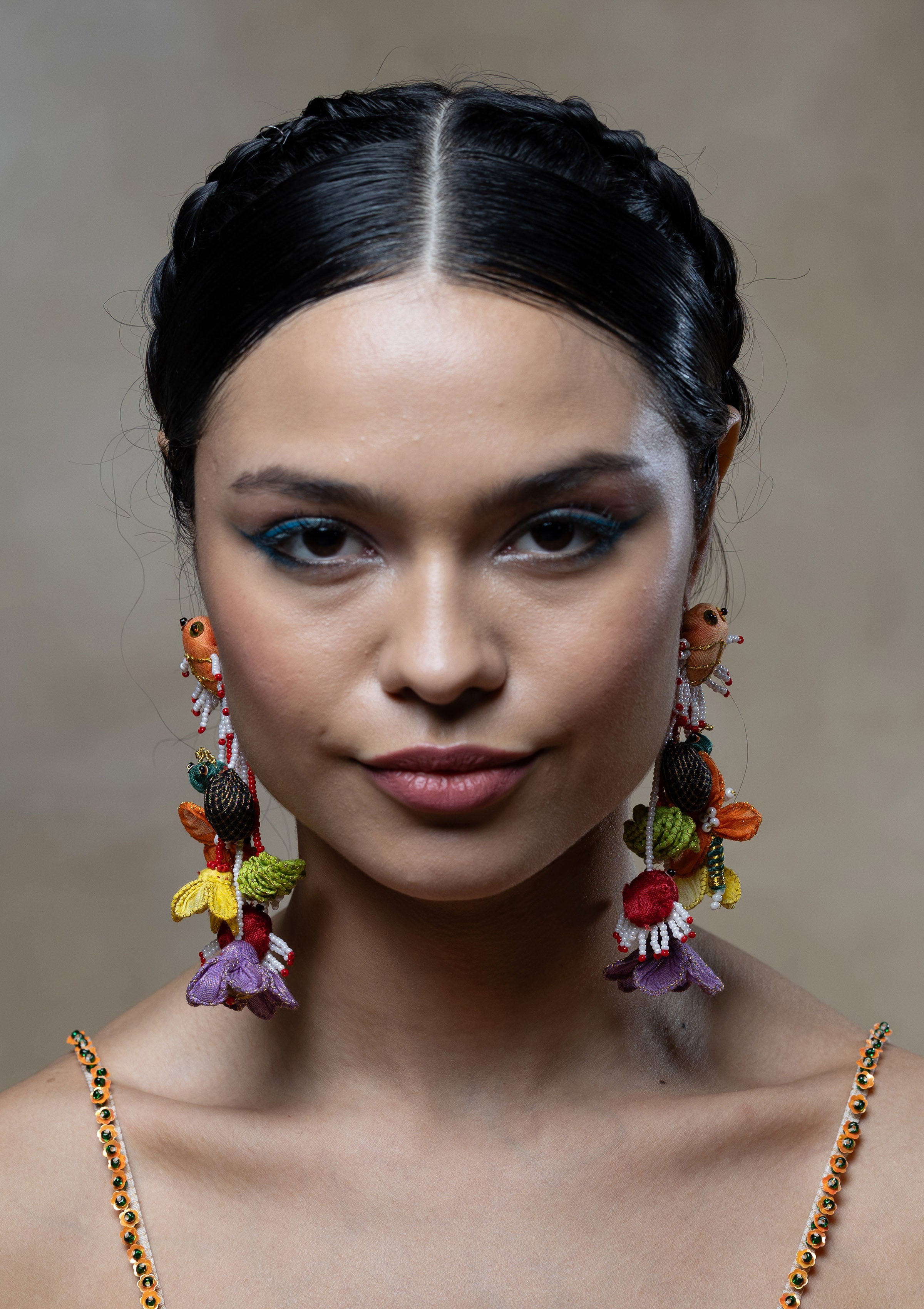Thirakti Earrings