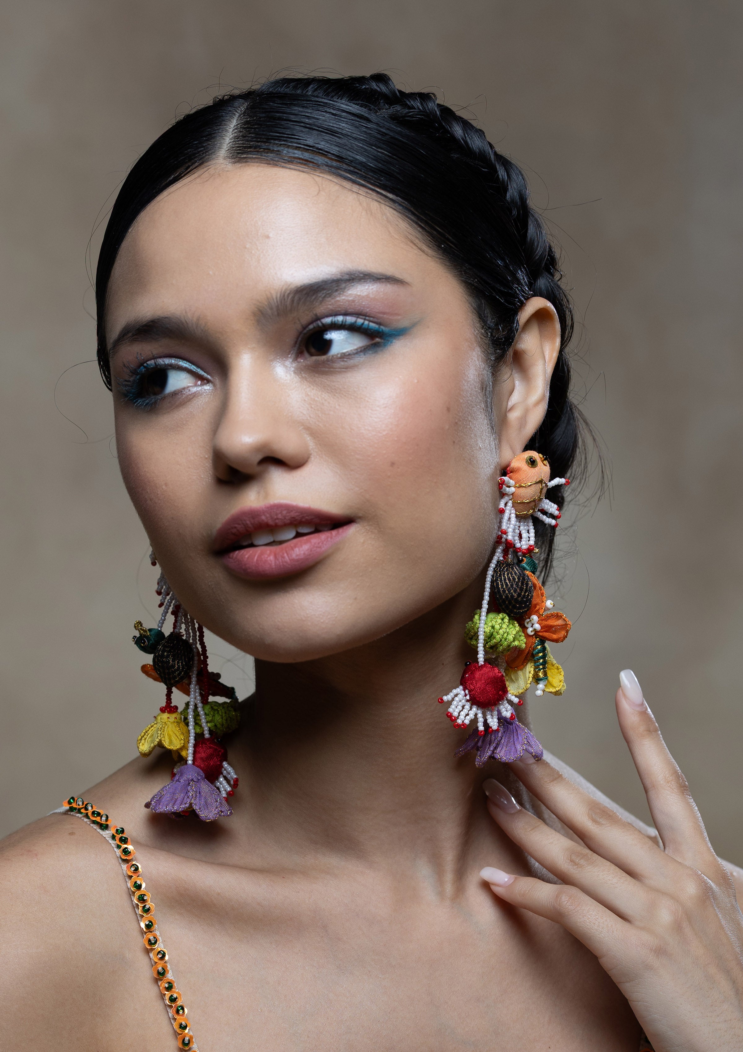 Thirakti Earrings