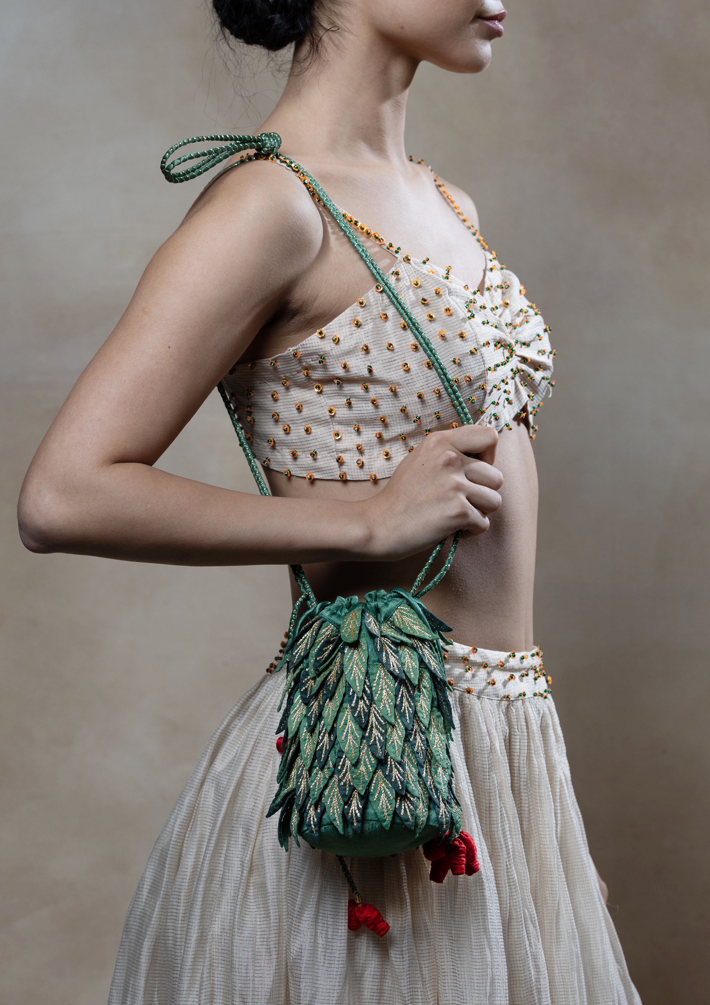 Khajoori Leafy Bag