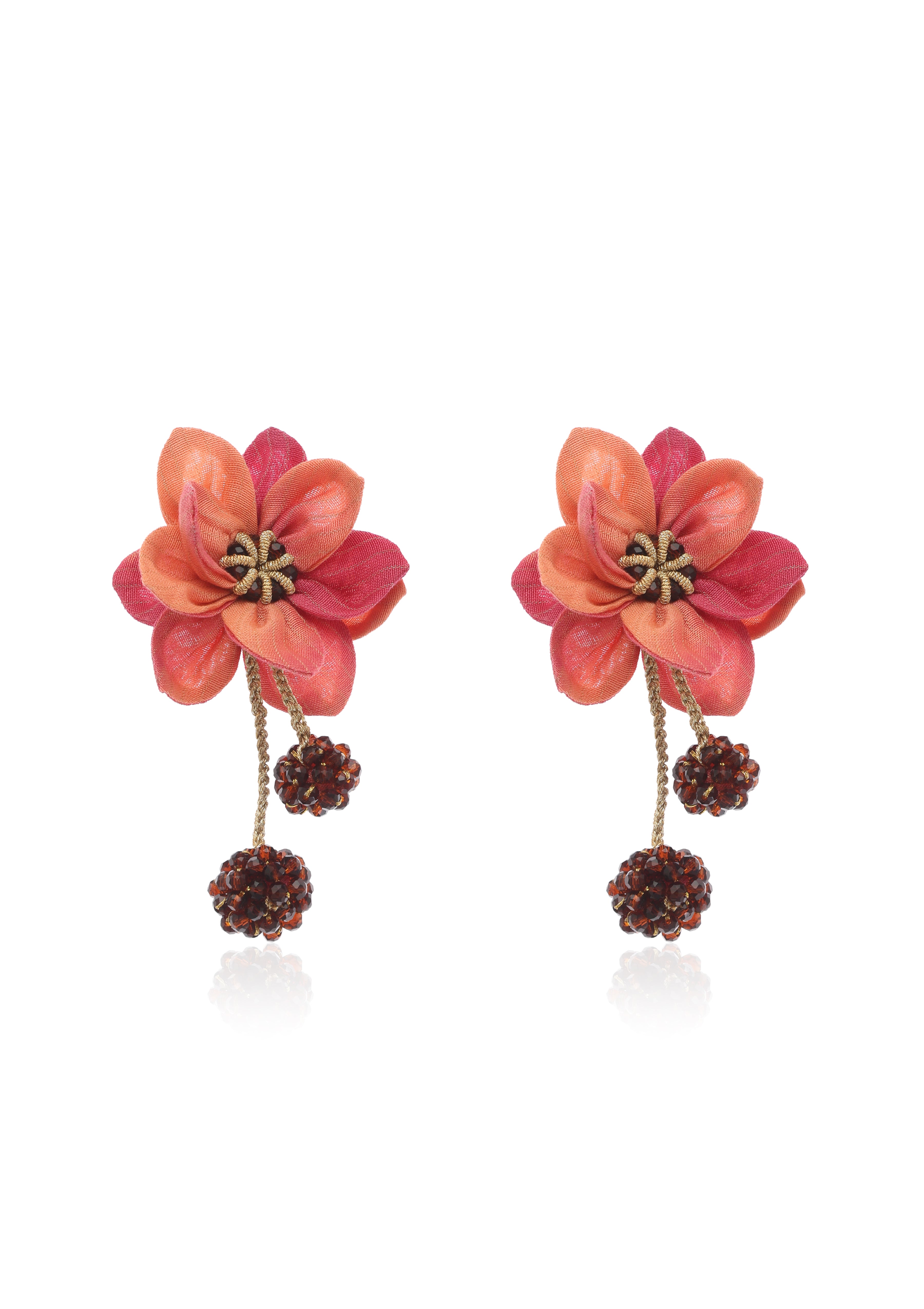 Kaeri Floral Earrings