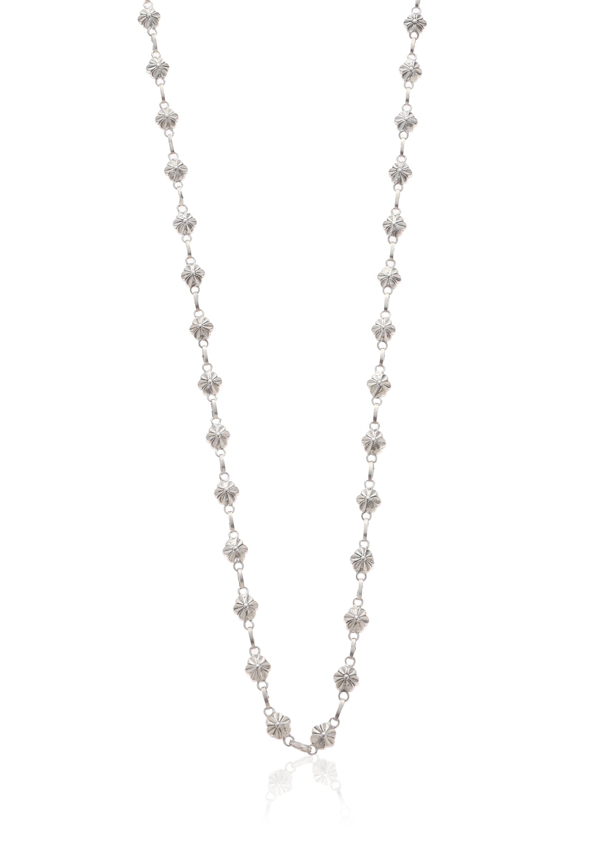 Anvi Silver Necklace