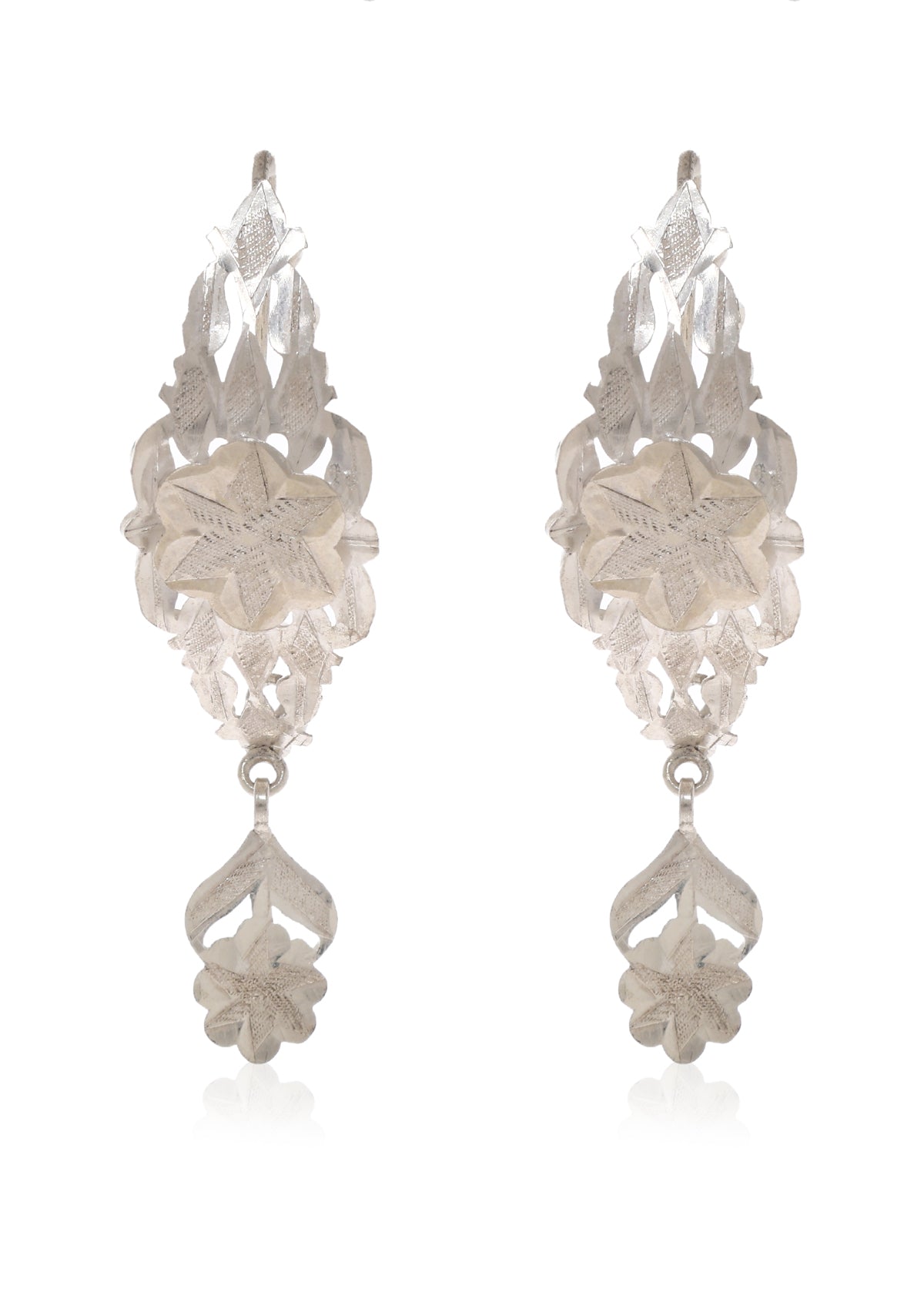 Aarti Silver Earrings