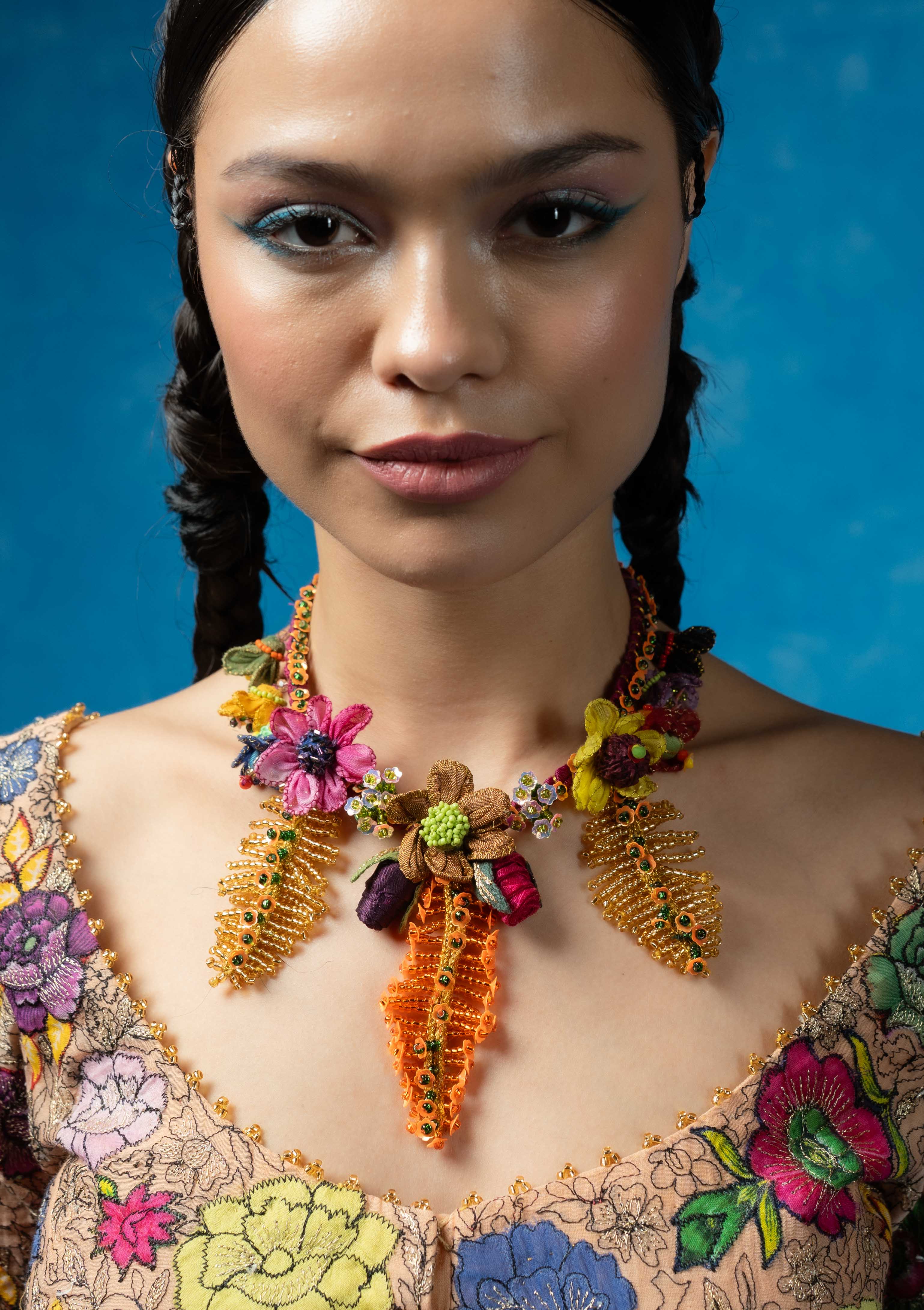 Phoolika Floral Necklace