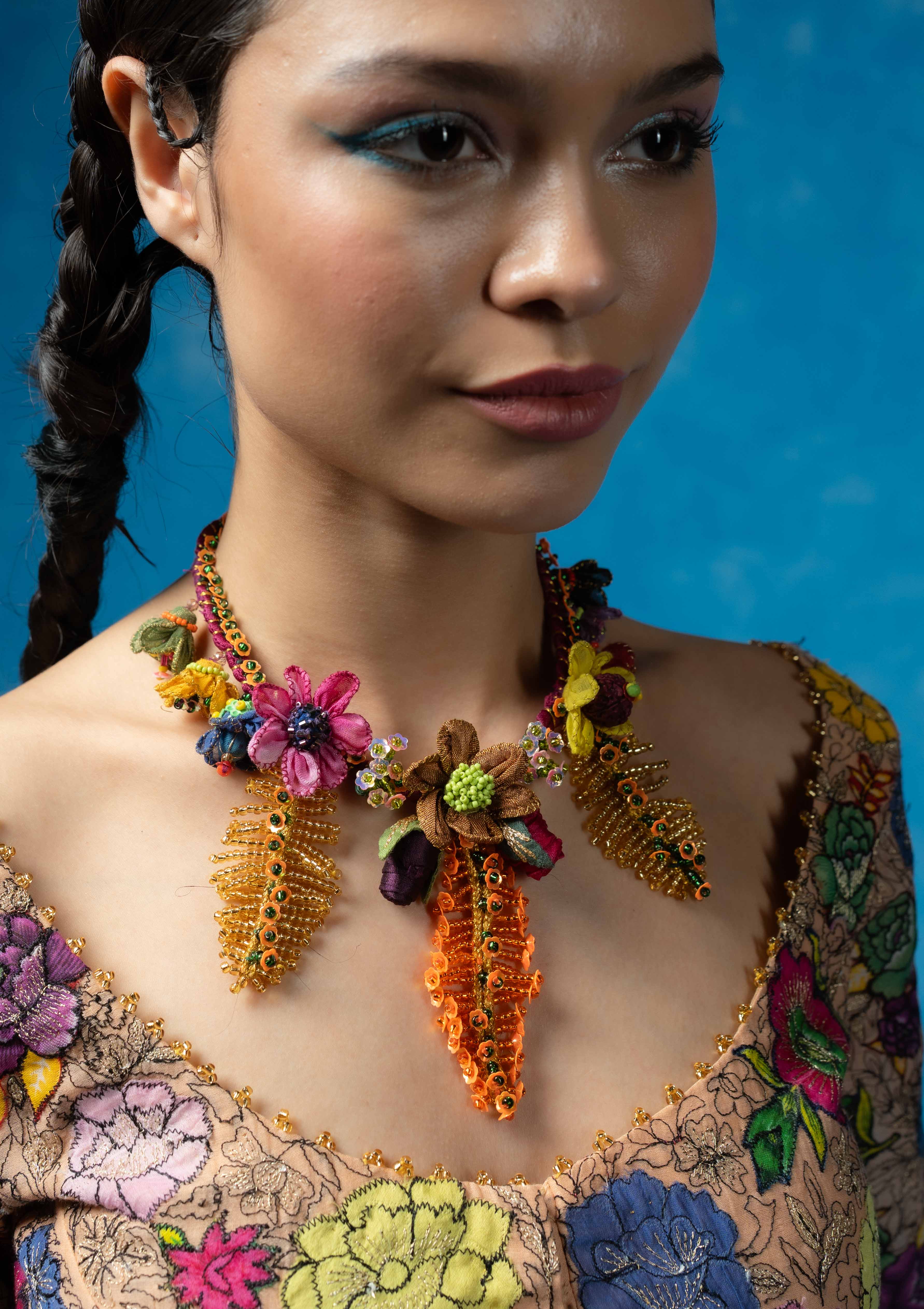 Phoolika Floral Necklace