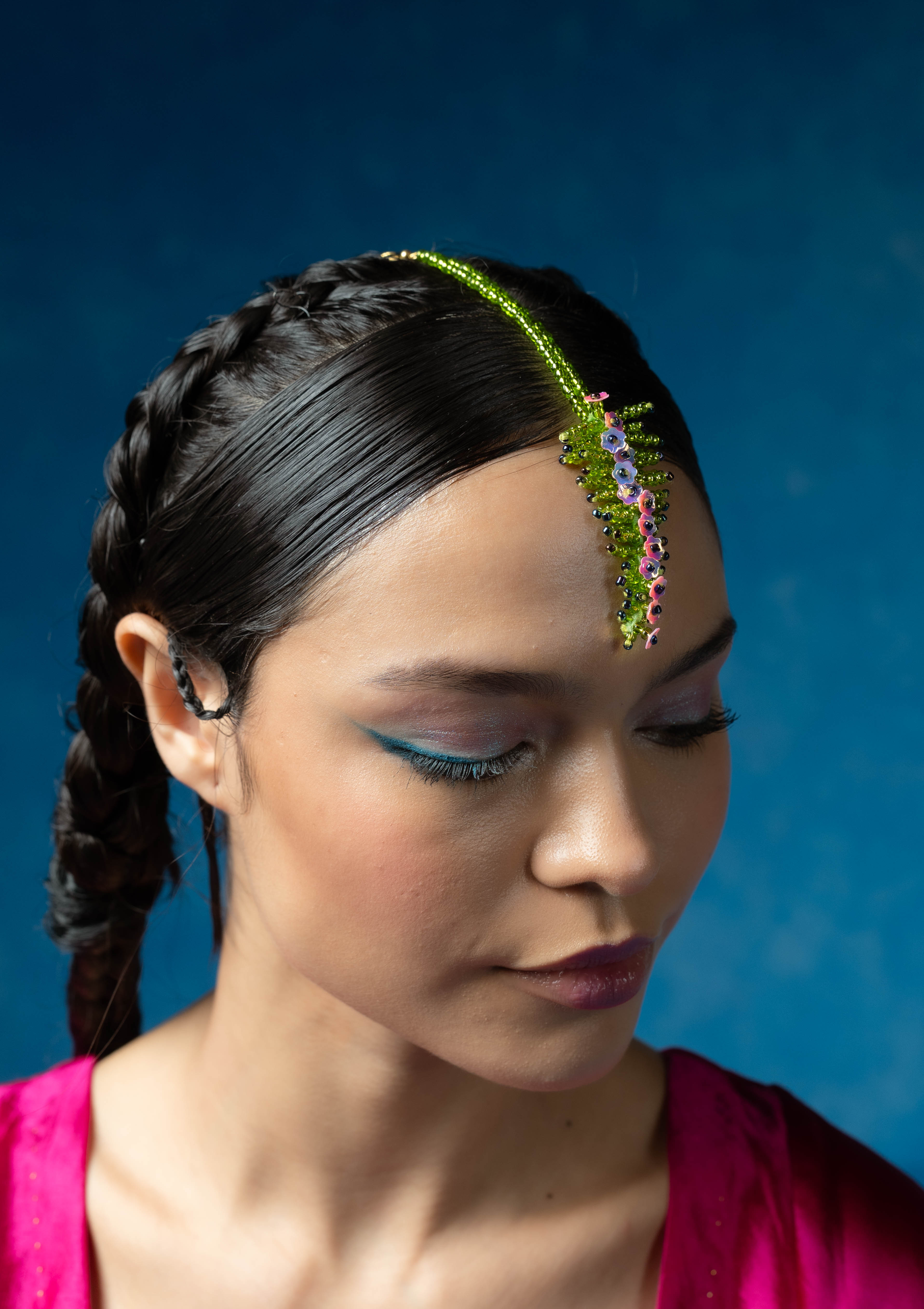 Suggha Floral Mangtikka