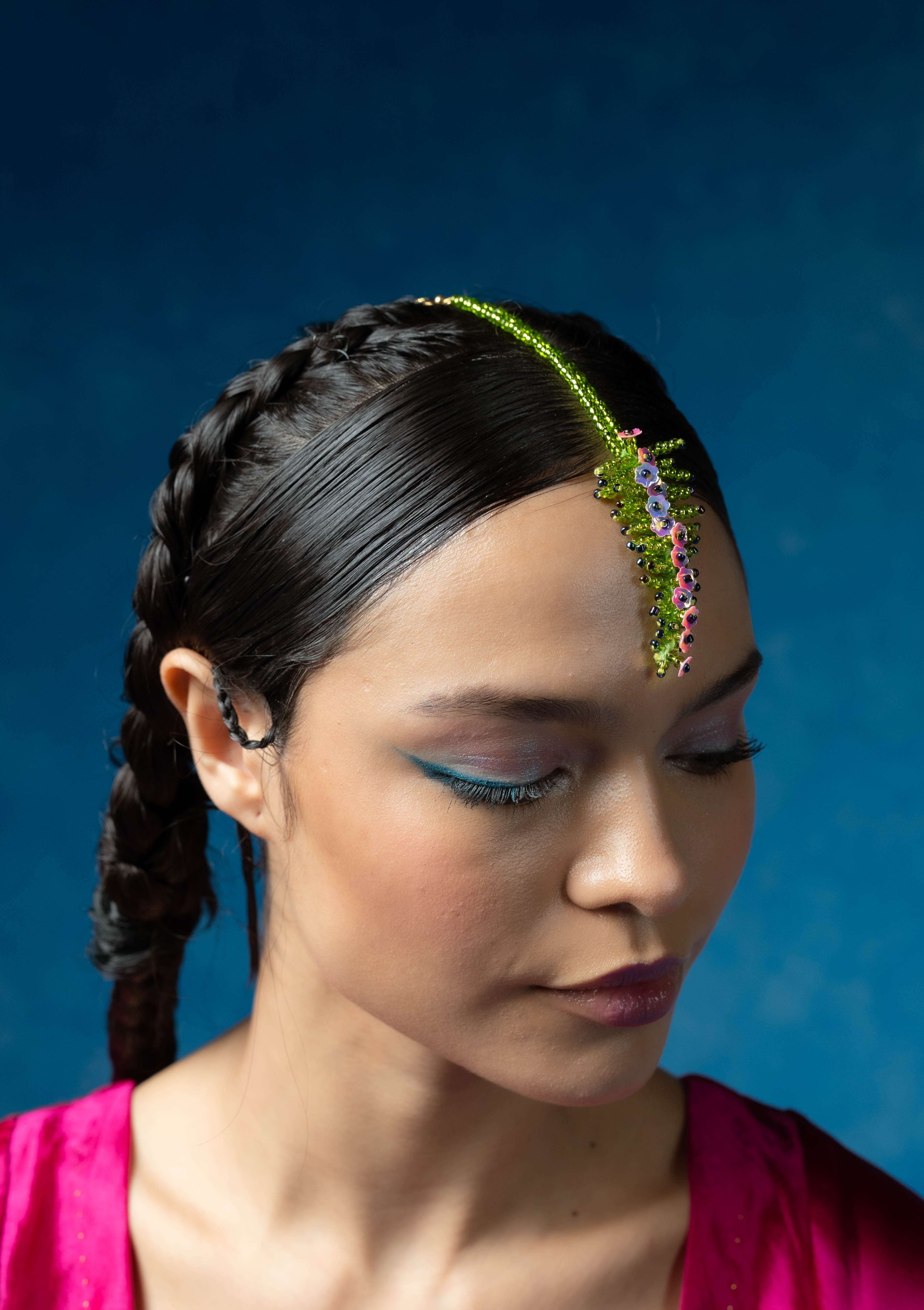 Suggha Floral Mangtikka