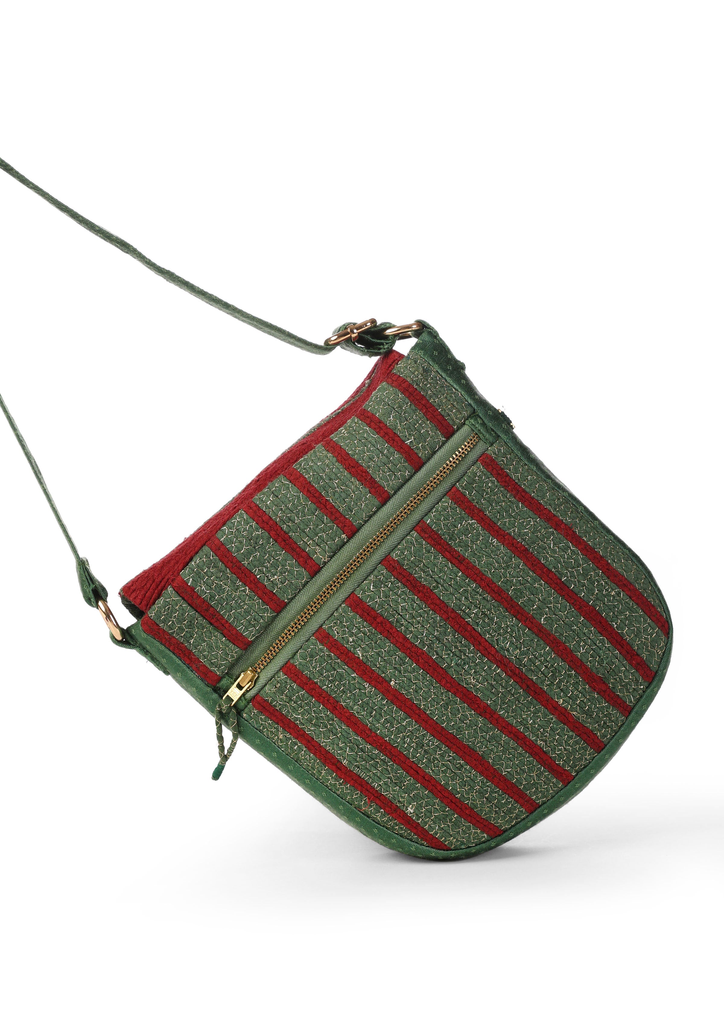 Banraai Sling Bag