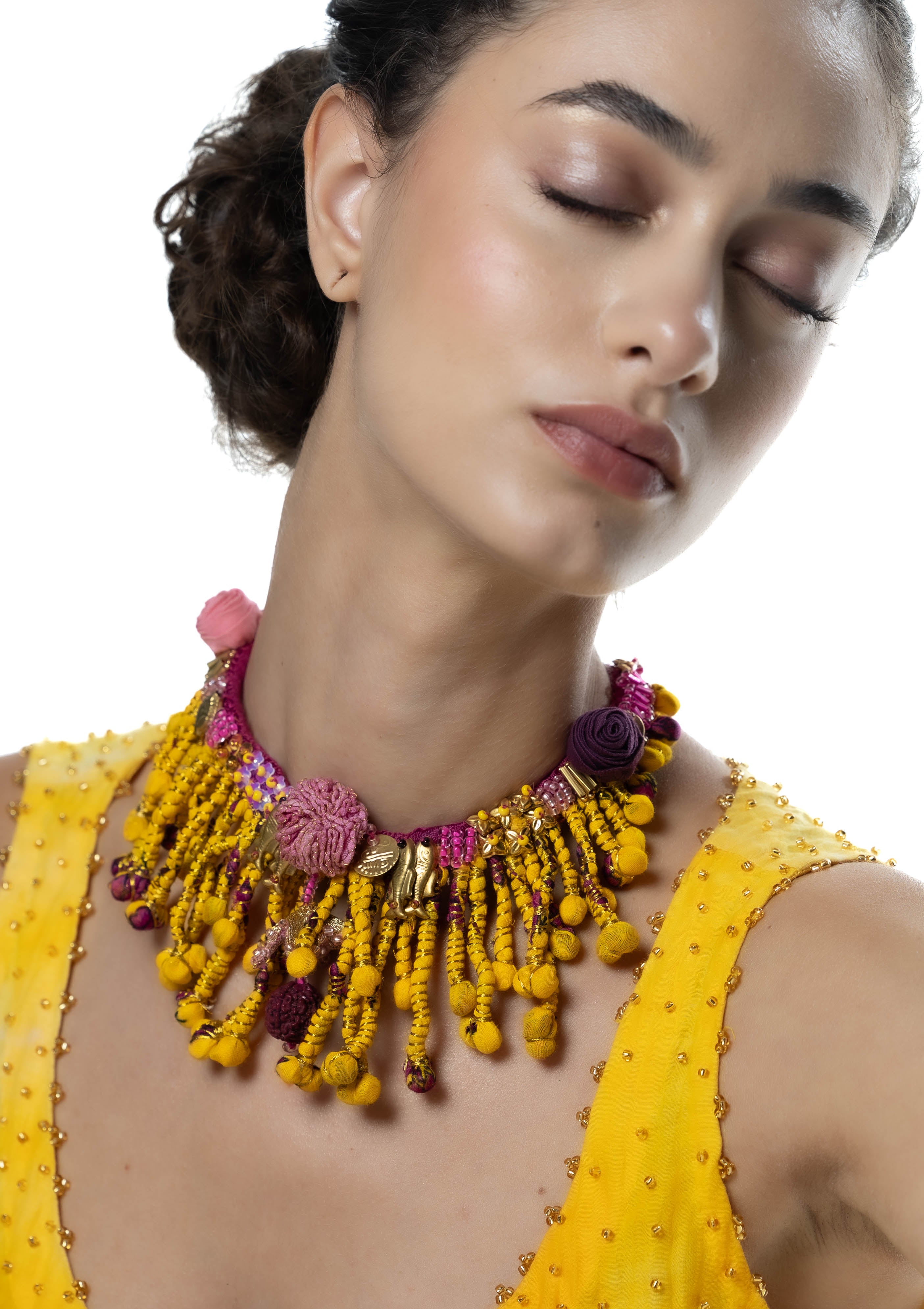 Dhwanika Floral Necklace