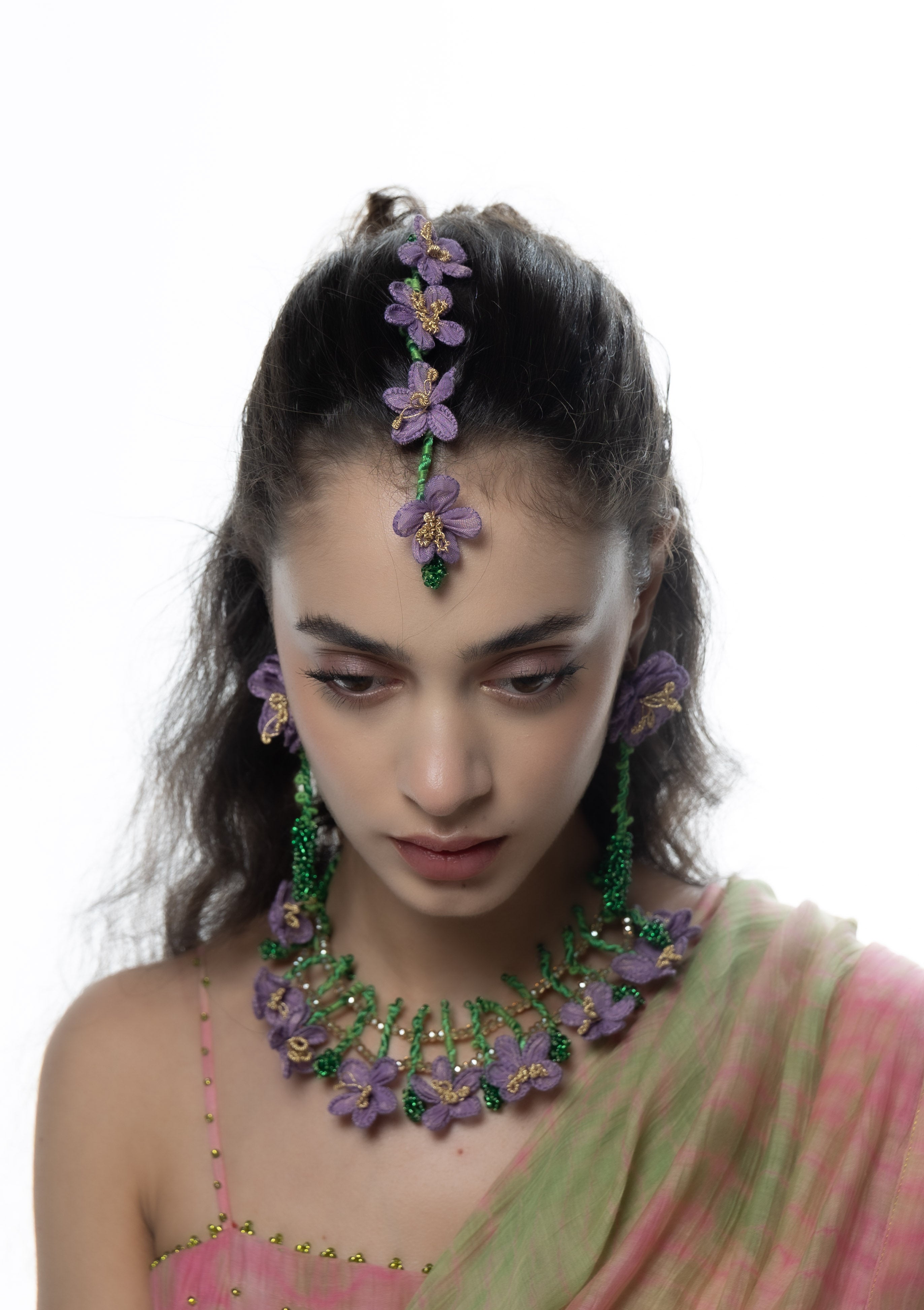 Blumika Floral Mangtikka