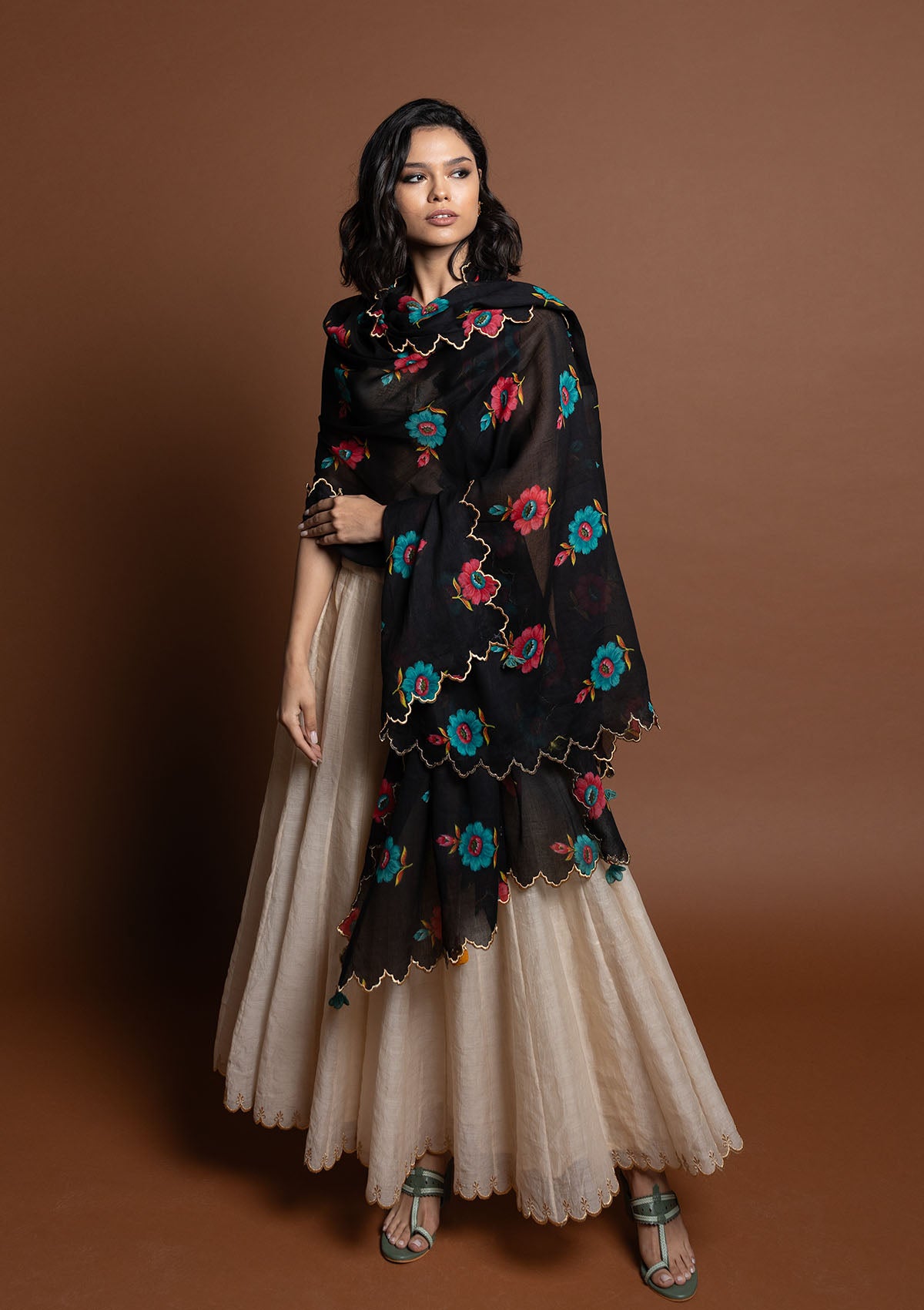 Dolna Dupatta