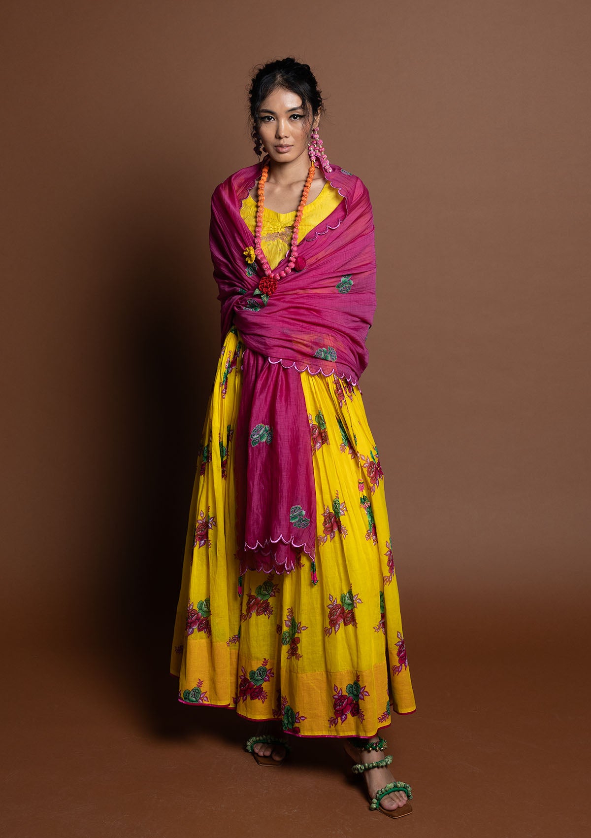 Ghunghati Ghagra, Choli & Dupatta Set