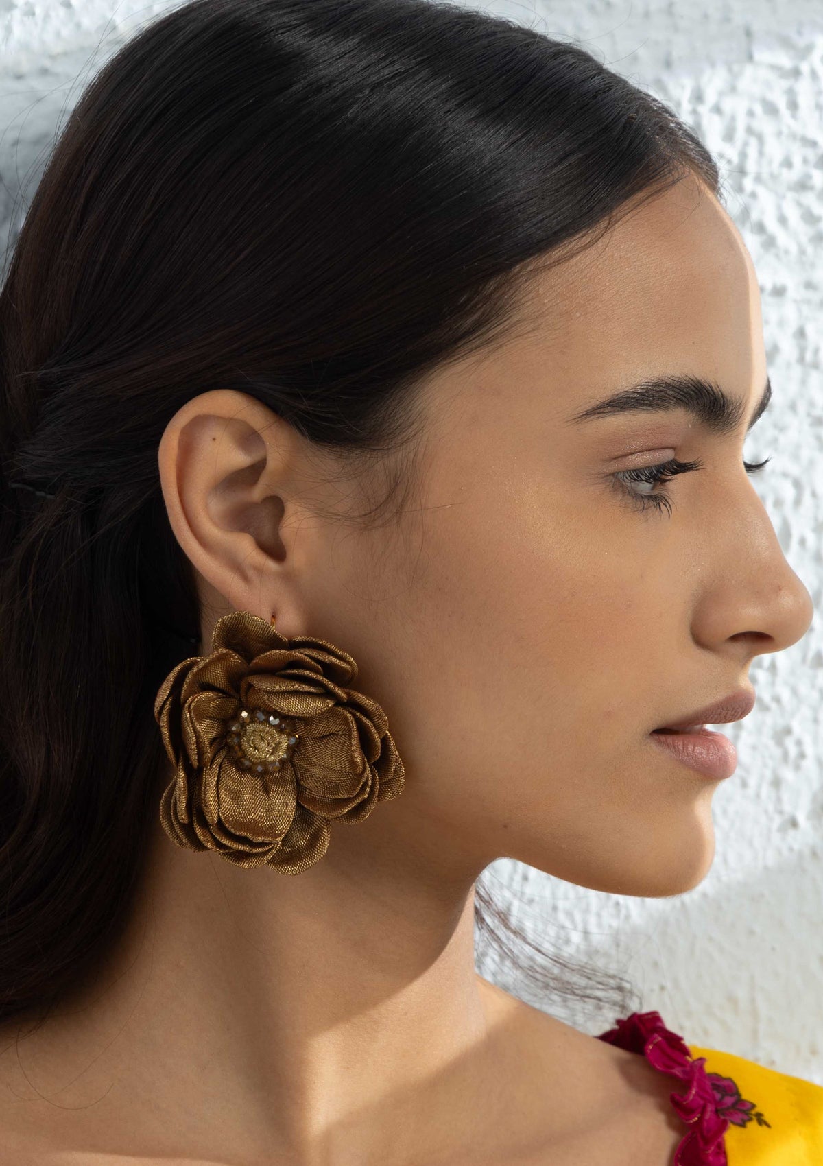 Medalia Floral Earrings