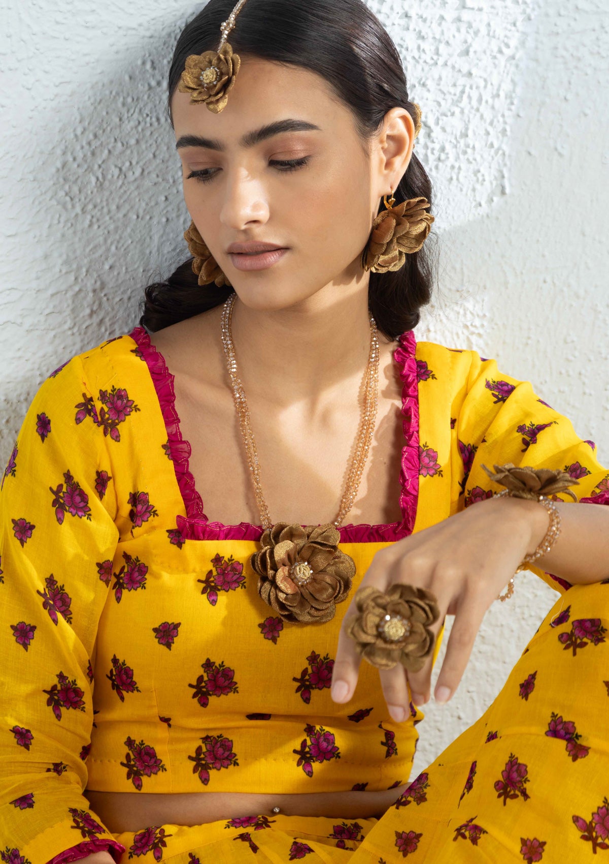 Medalia Floral Jewellery Set