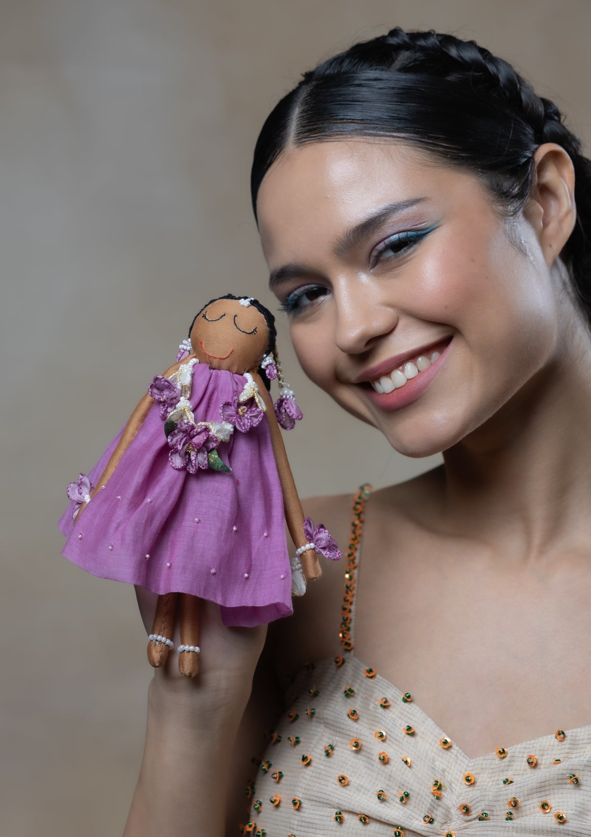 Banphool Doll