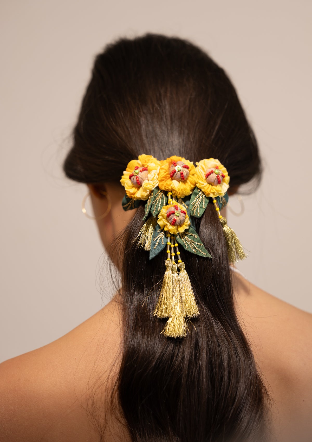 Daisy Floral Clip