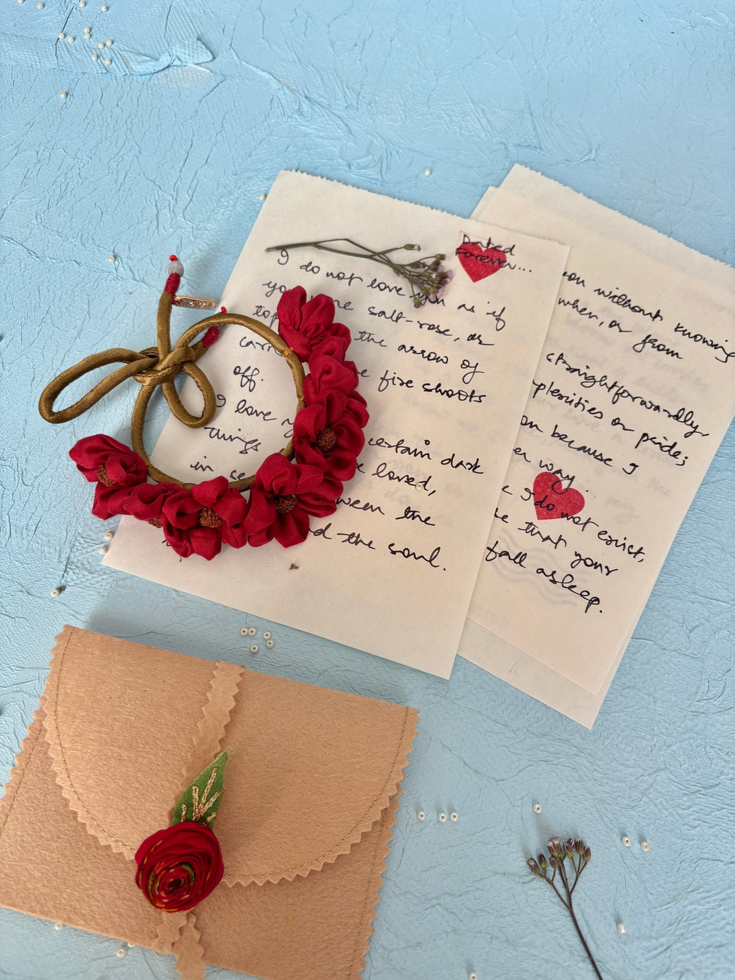 Sarod Red Flower Gajra