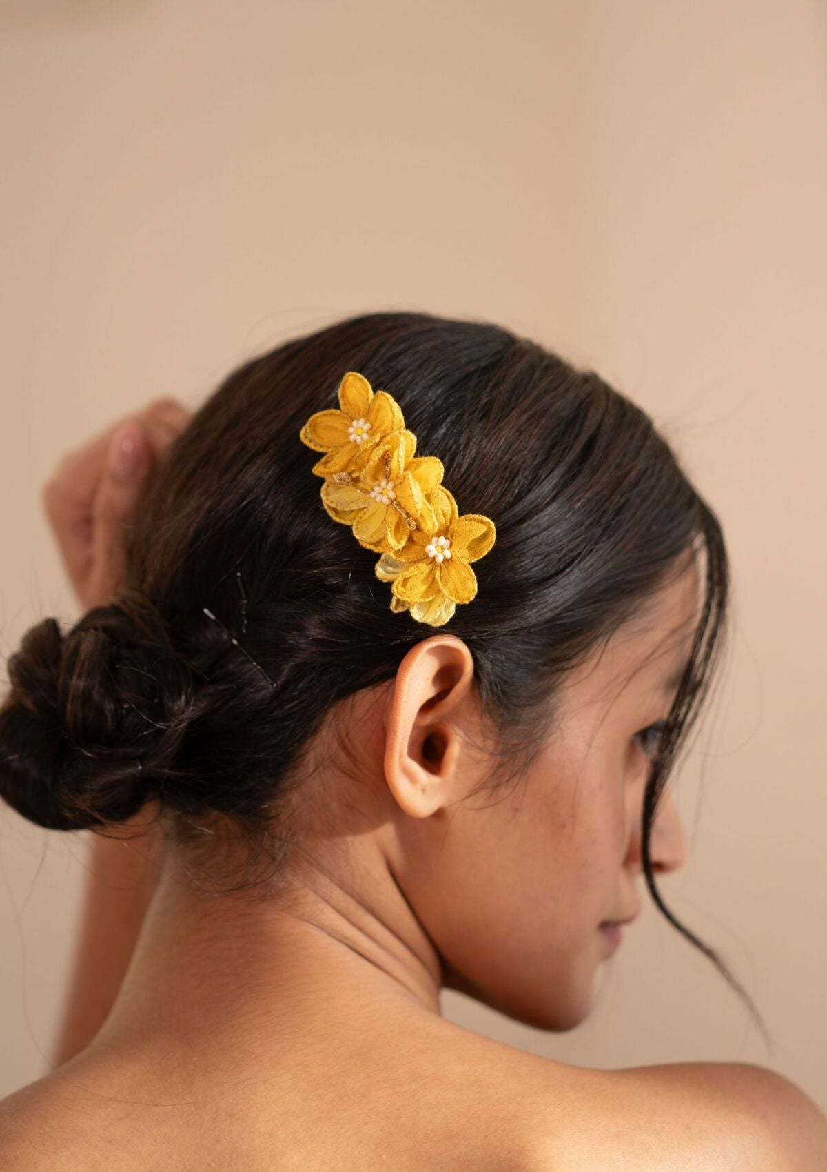 Jorja Floral Hair Clip