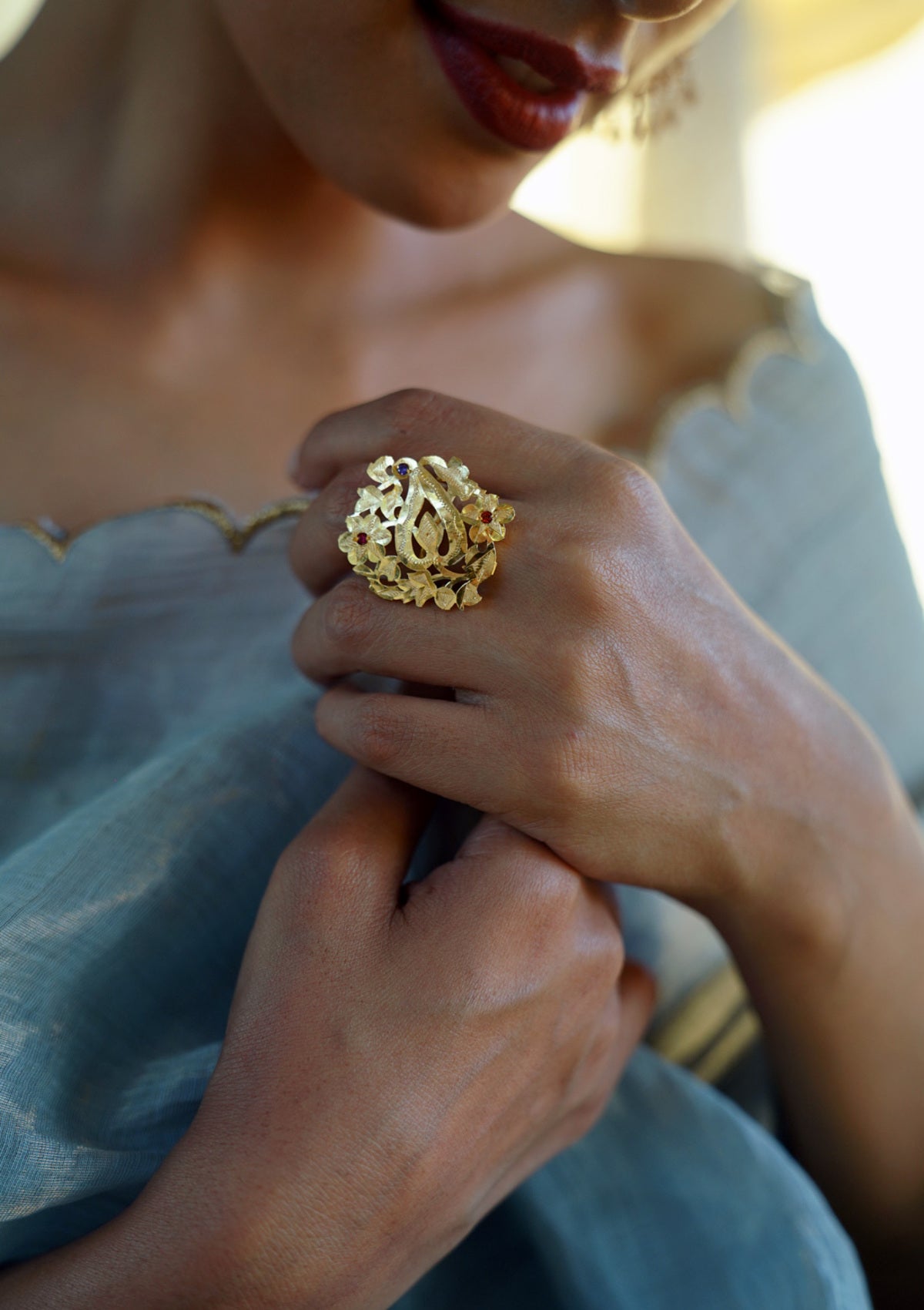 Kaeri Handmade Gold Tone Silver Ring